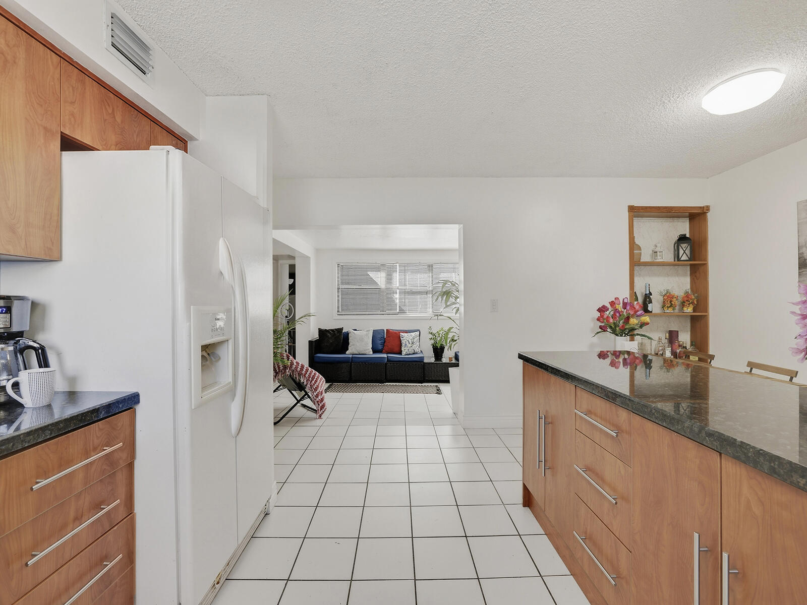 EAST WIND LAKE VILLAGE - Residential Lease