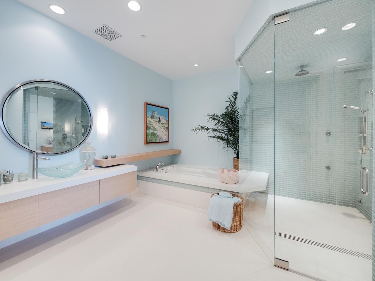 BELLARIA CONDO - Residential
