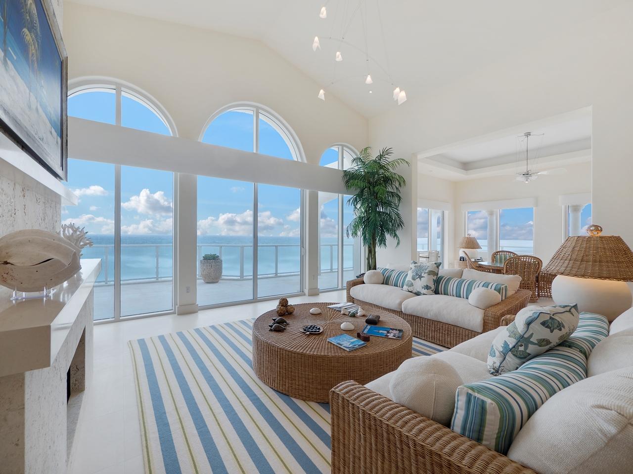 BELLARIA CONDO - Residential