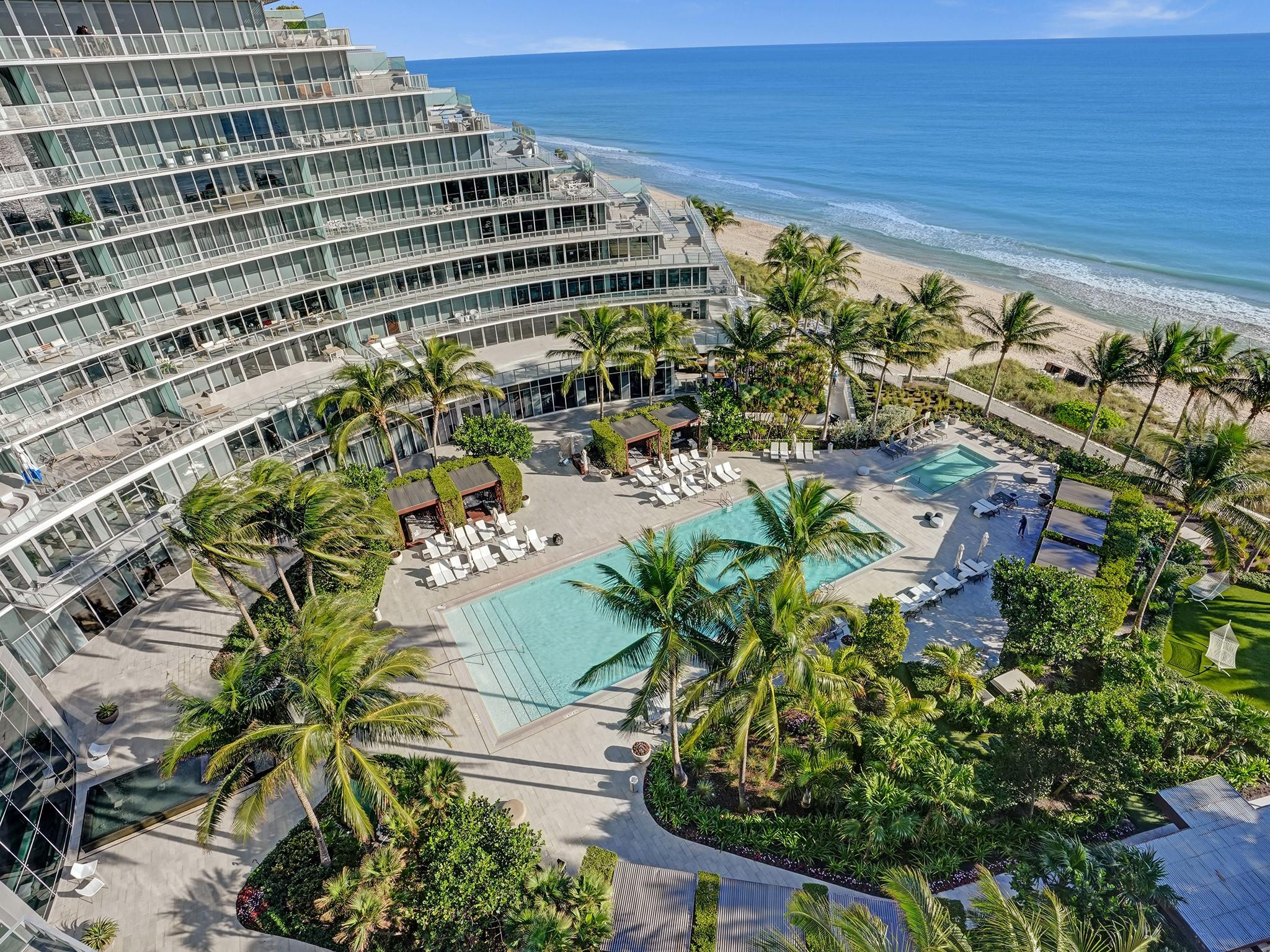 AUBERGE BEACH RESIDENCES - Residential