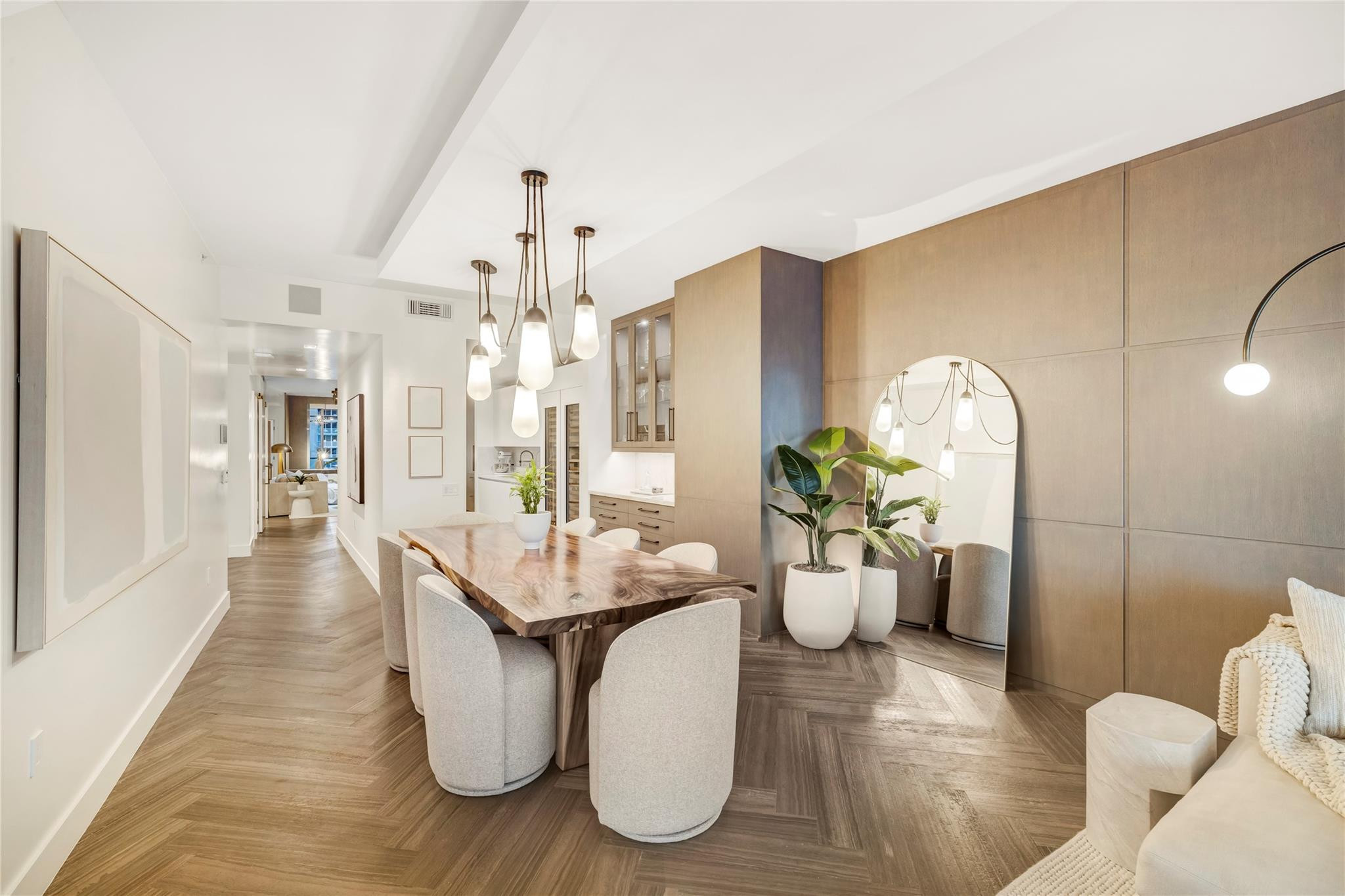 AUBERGE BEACH RESIDENCES - Residential