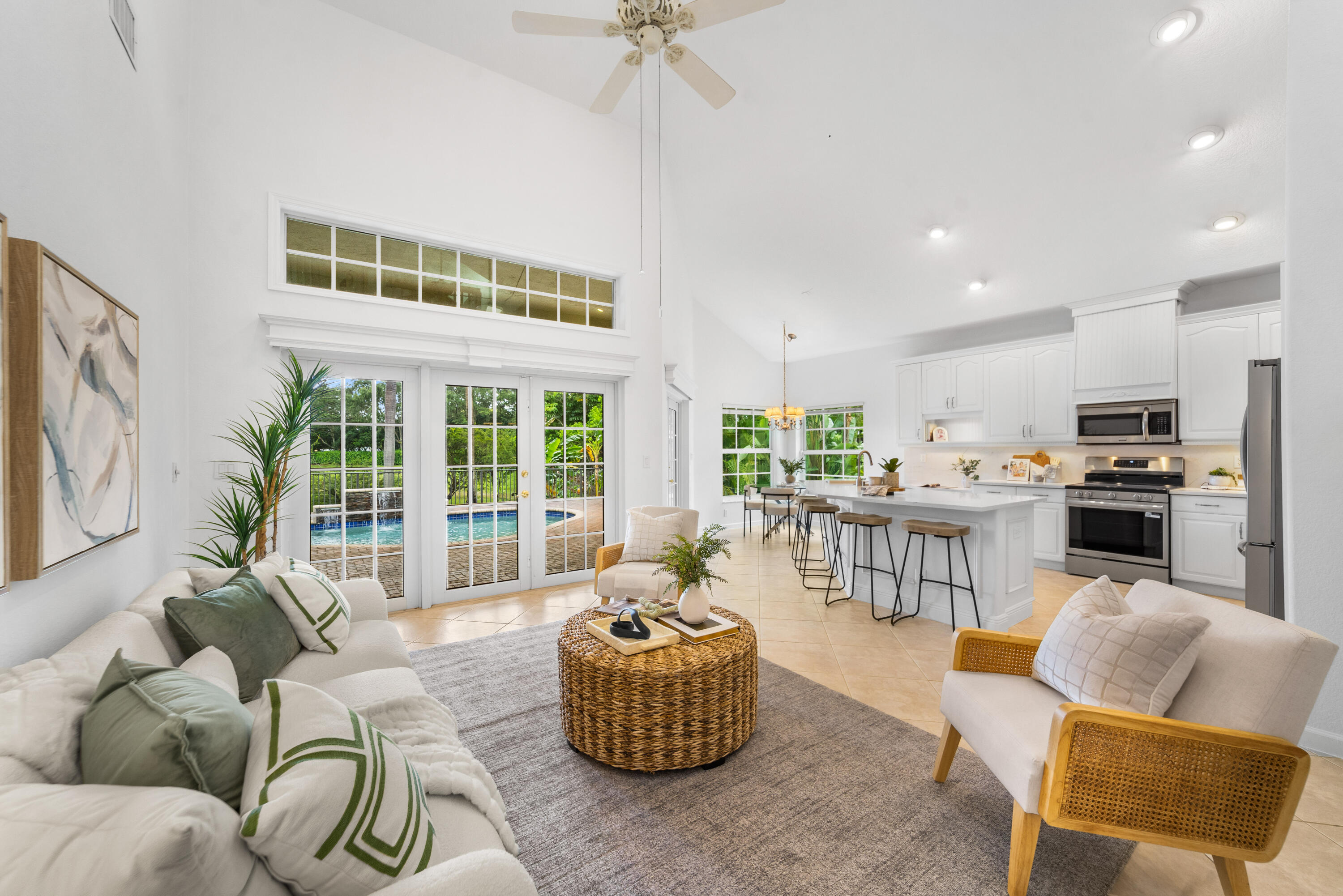 PARKLAND ISLES - Residential