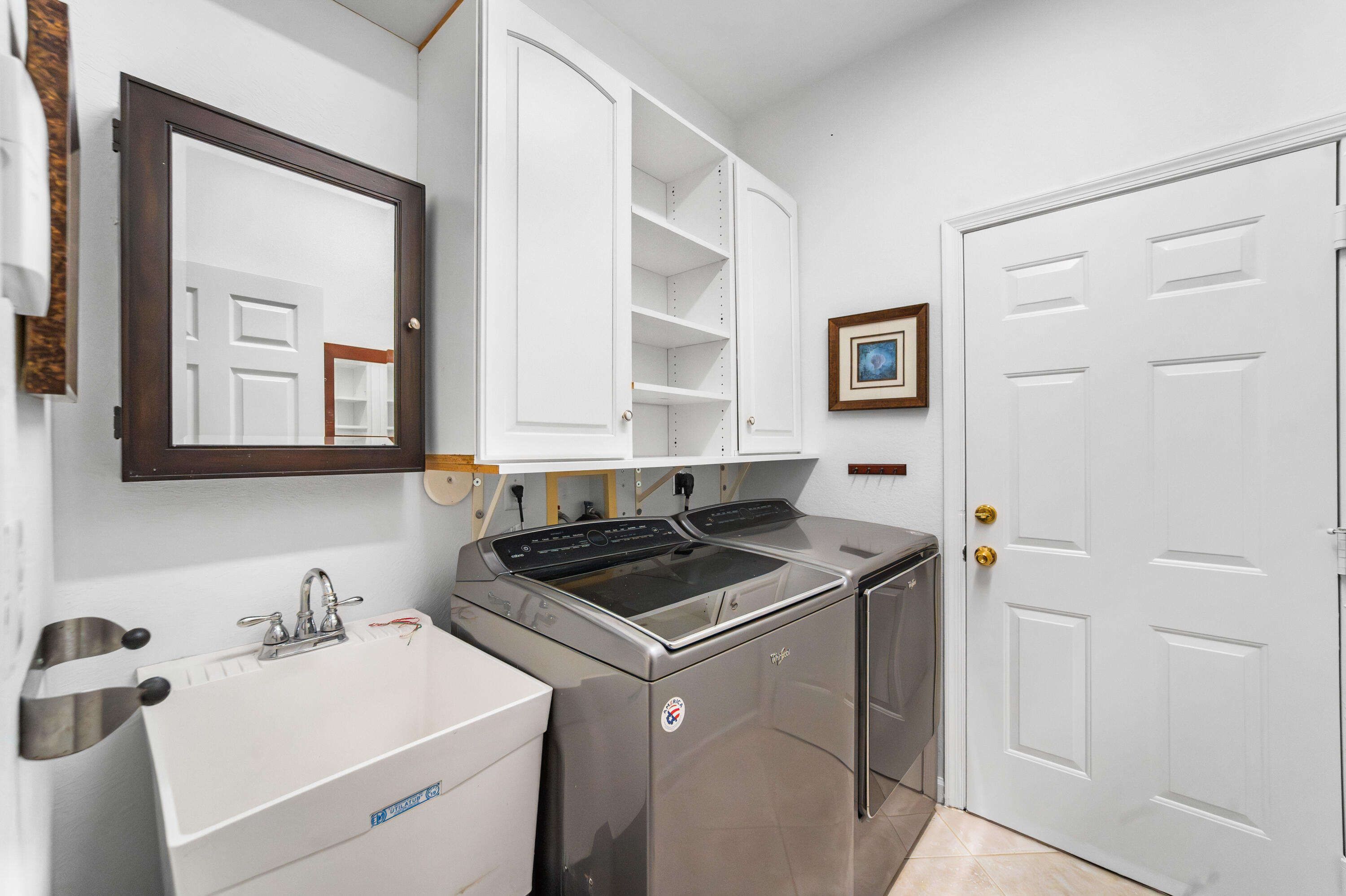 PARKLAND ISLES - Residential