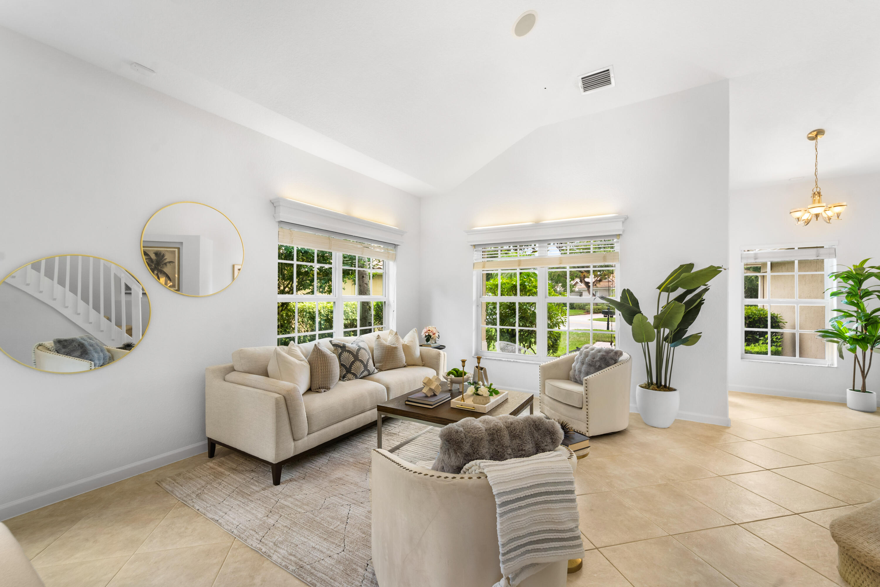 PARKLAND ISLES - Residential