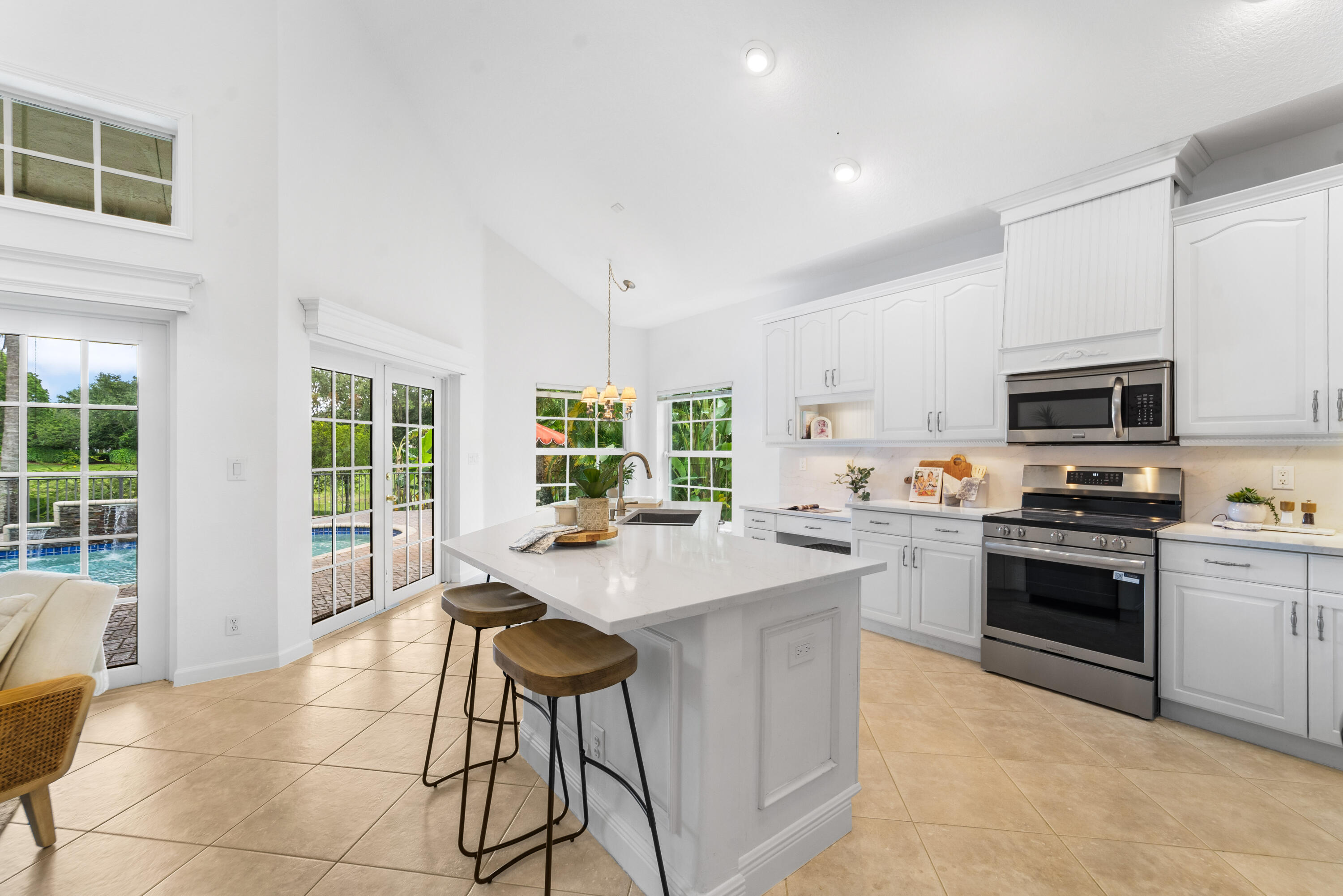 PARKLAND ISLES - Residential