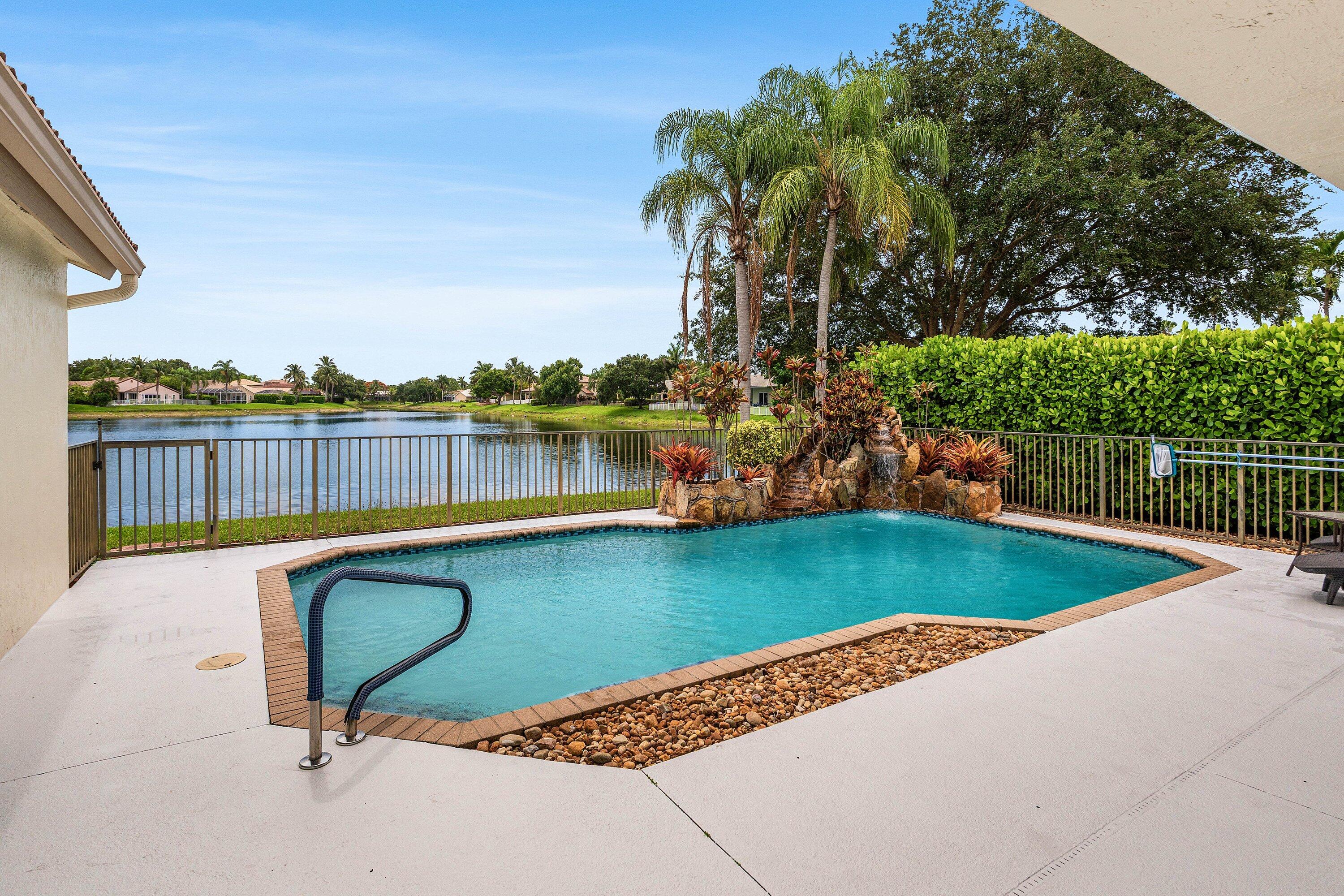 Whittier Oak - Residential