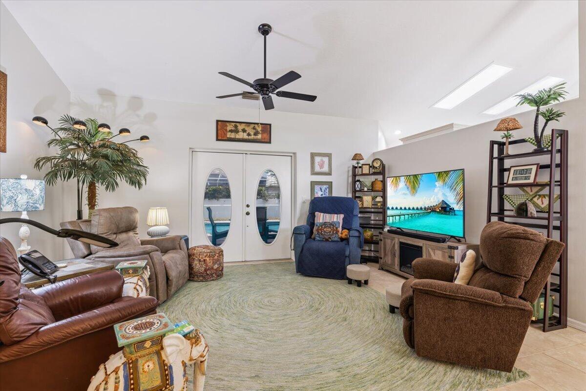 SEBASTIAN HIGHLANDS UNIT 6 - Residential