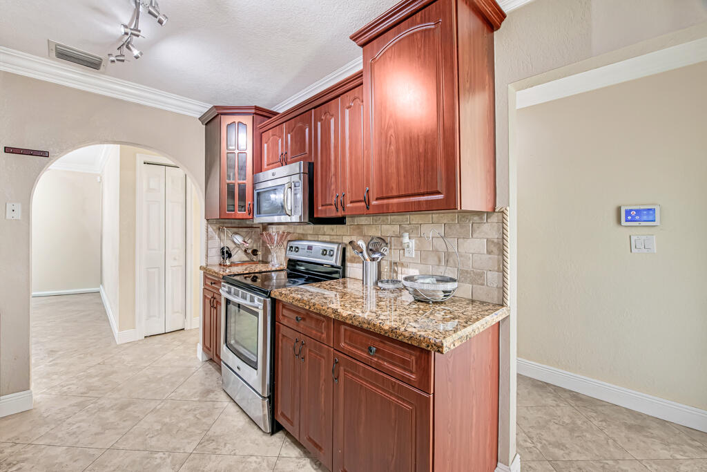 PALM HILL VILLAS UNIT TWO - Residential