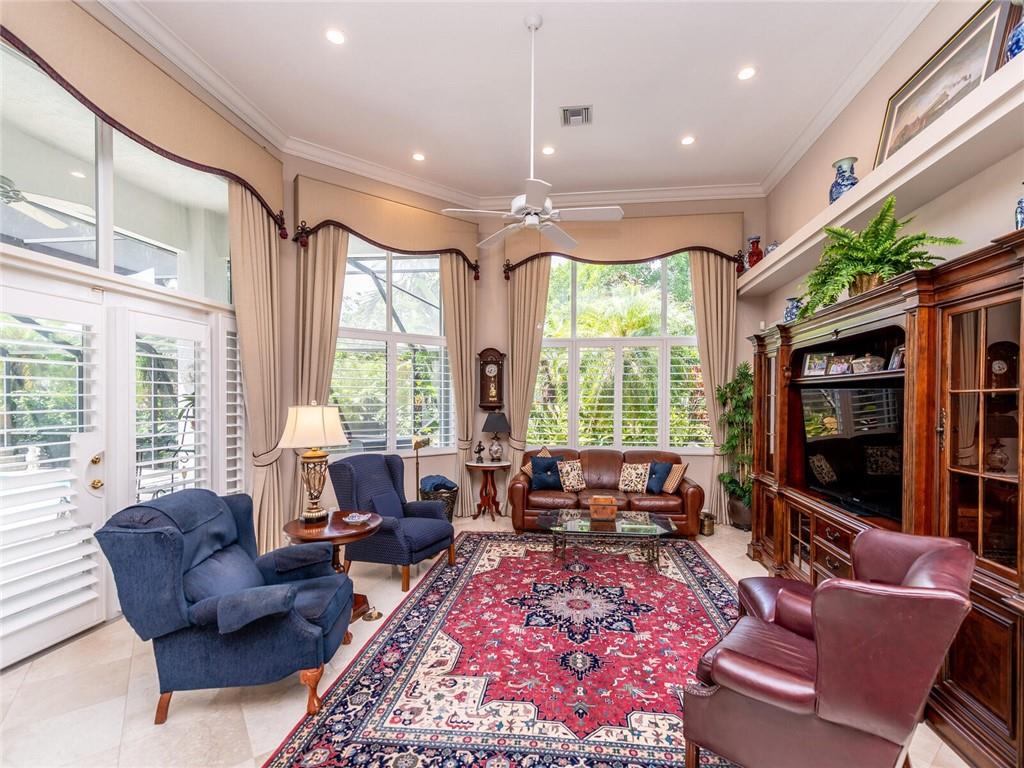 Sector 7 - Prcl R - Residential