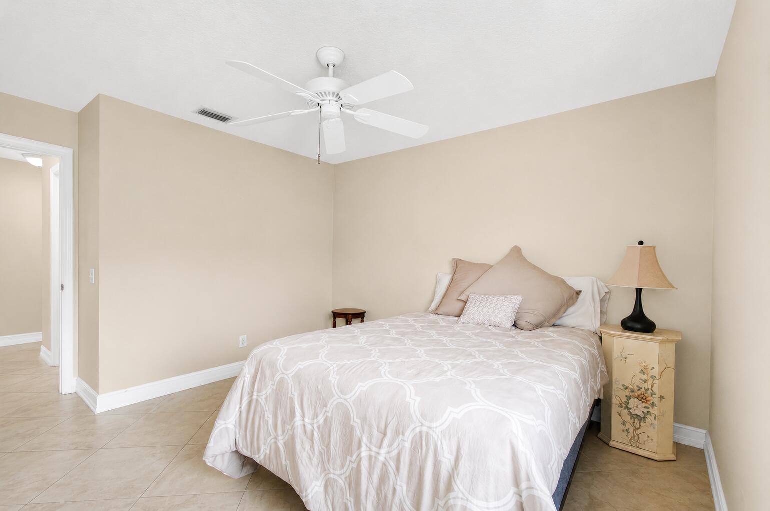 ABERDEEN COUNTRY CLUB - Residential