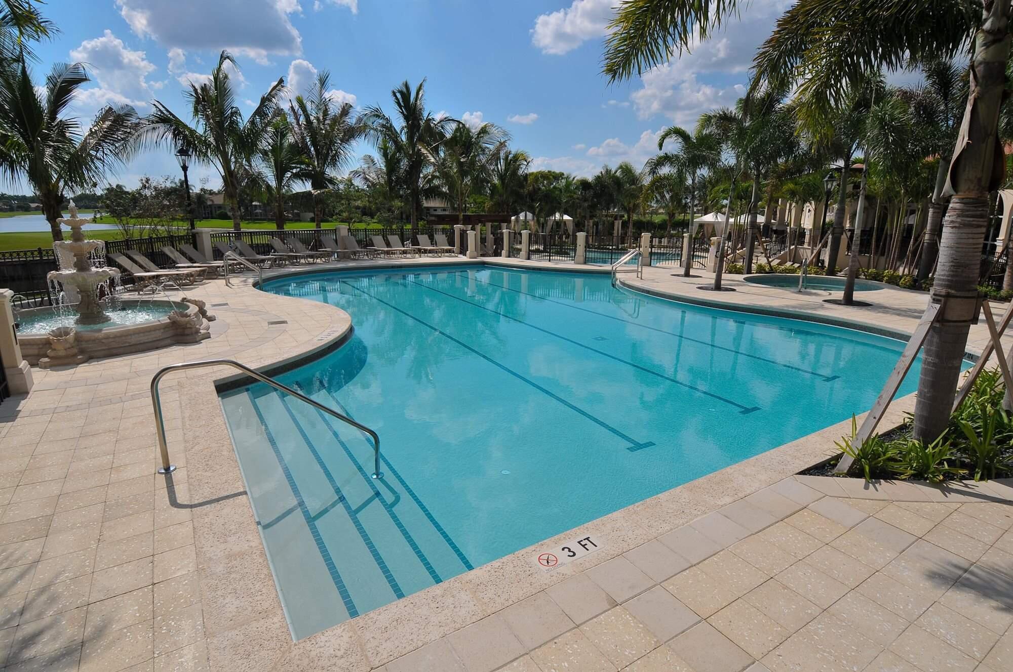 ABERDEEN COUNTRY CLUB - Residential