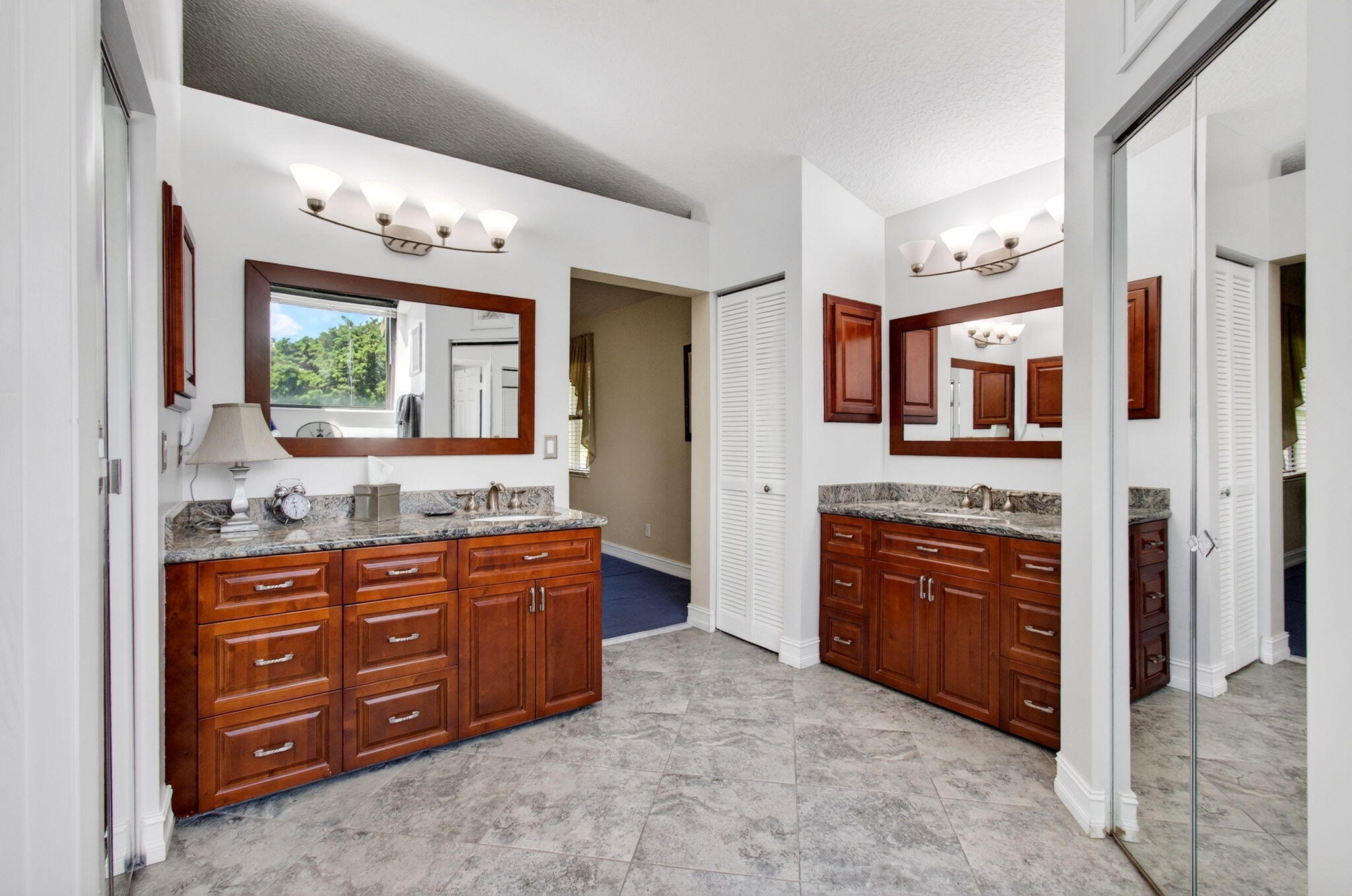 ABERDEEN COUNTRY CLUB - Residential