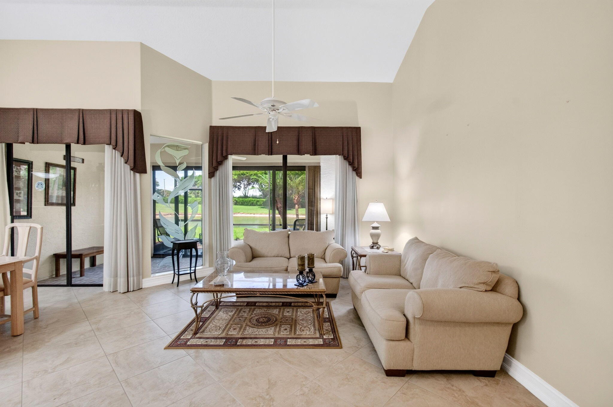 ABERDEEN COUNTRY CLUB - Residential