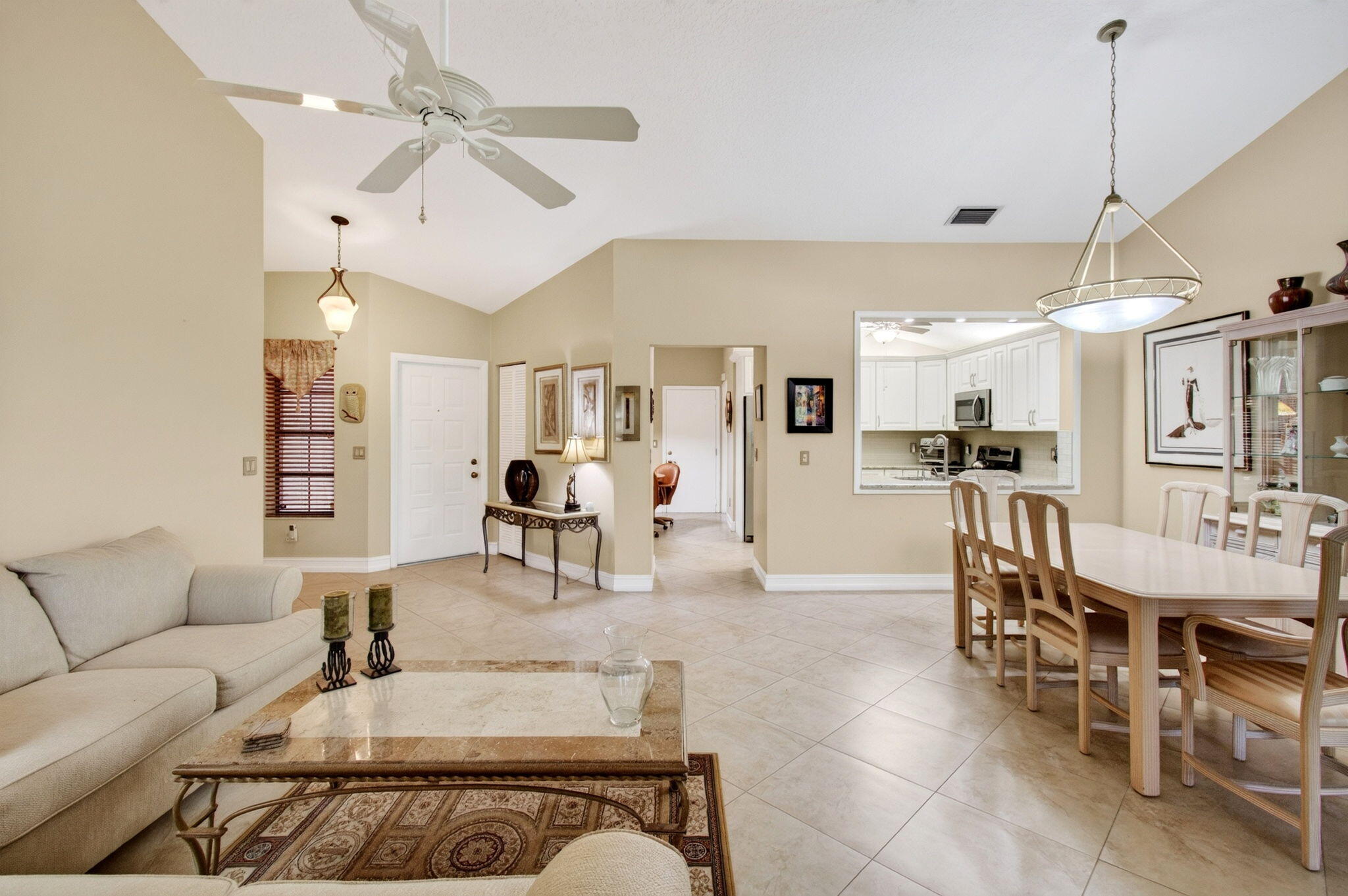 ABERDEEN COUNTRY CLUB - Residential