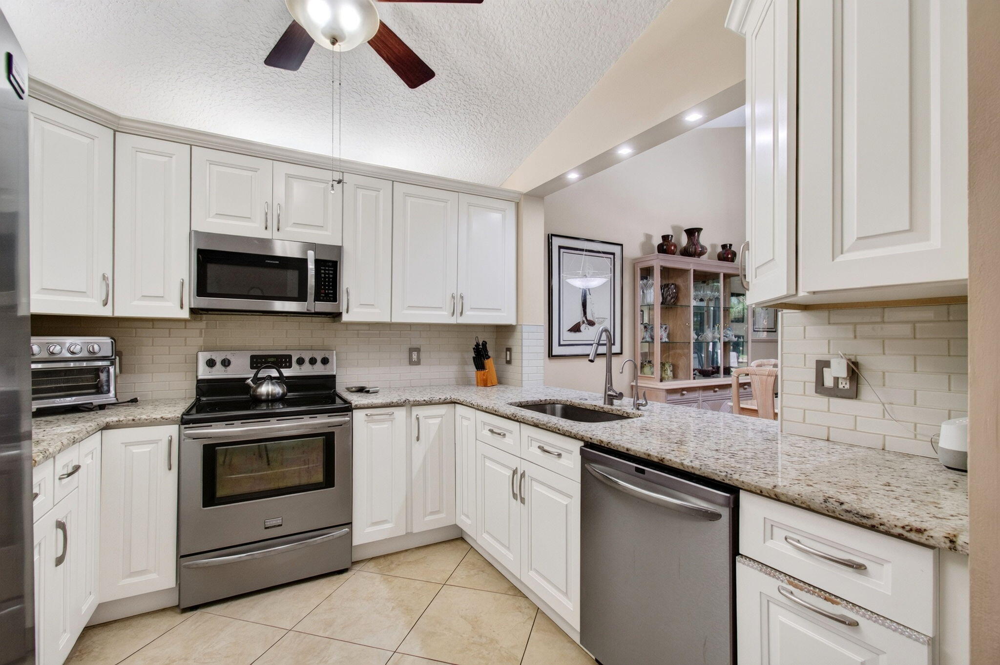 ABERDEEN COUNTRY CLUB - Residential
