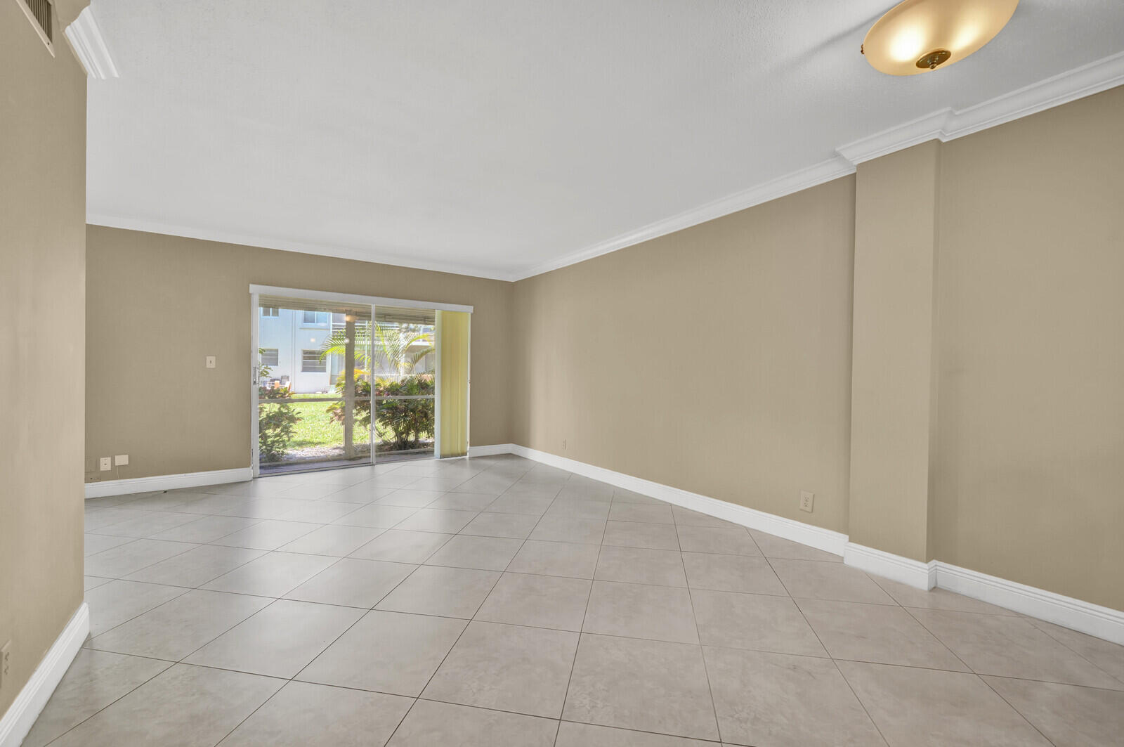 BOCA TEECA CONDO 2 - Residential
