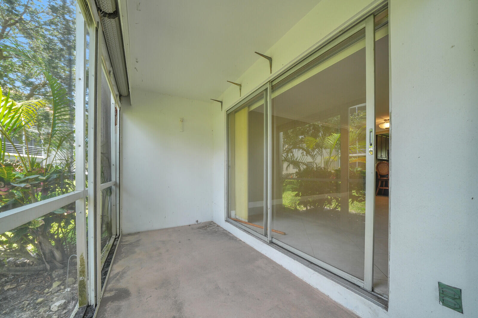 BOCA TEECA CONDO 2 - Residential