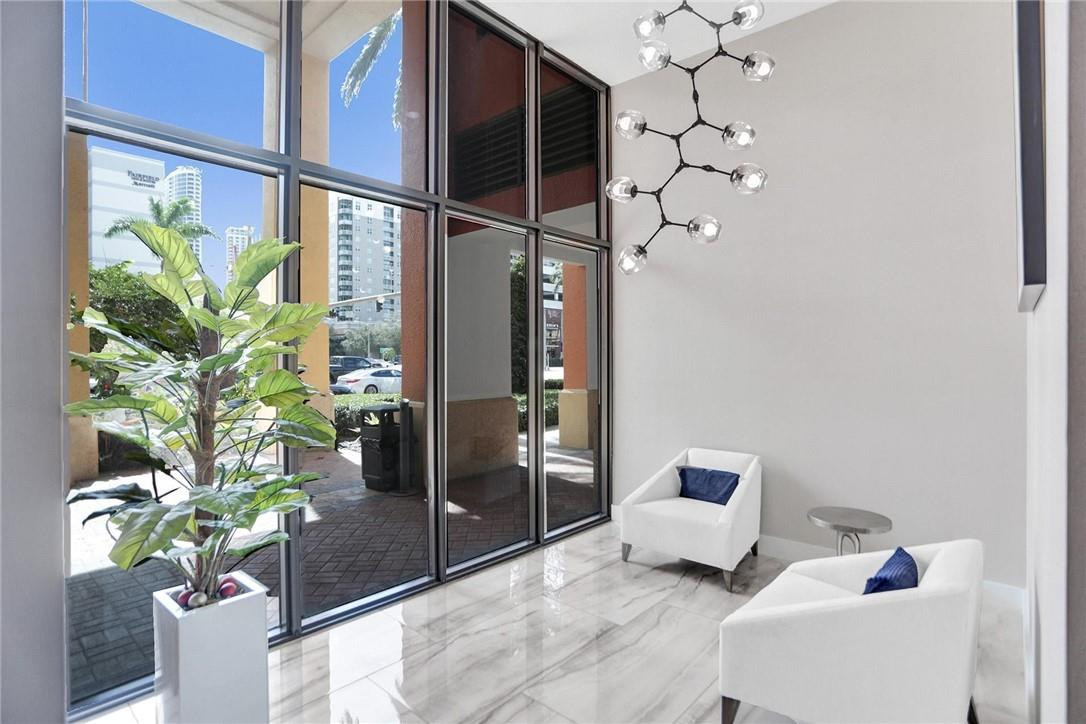 WAVERLY AT LAS OLAS CONDO - Residential Lease