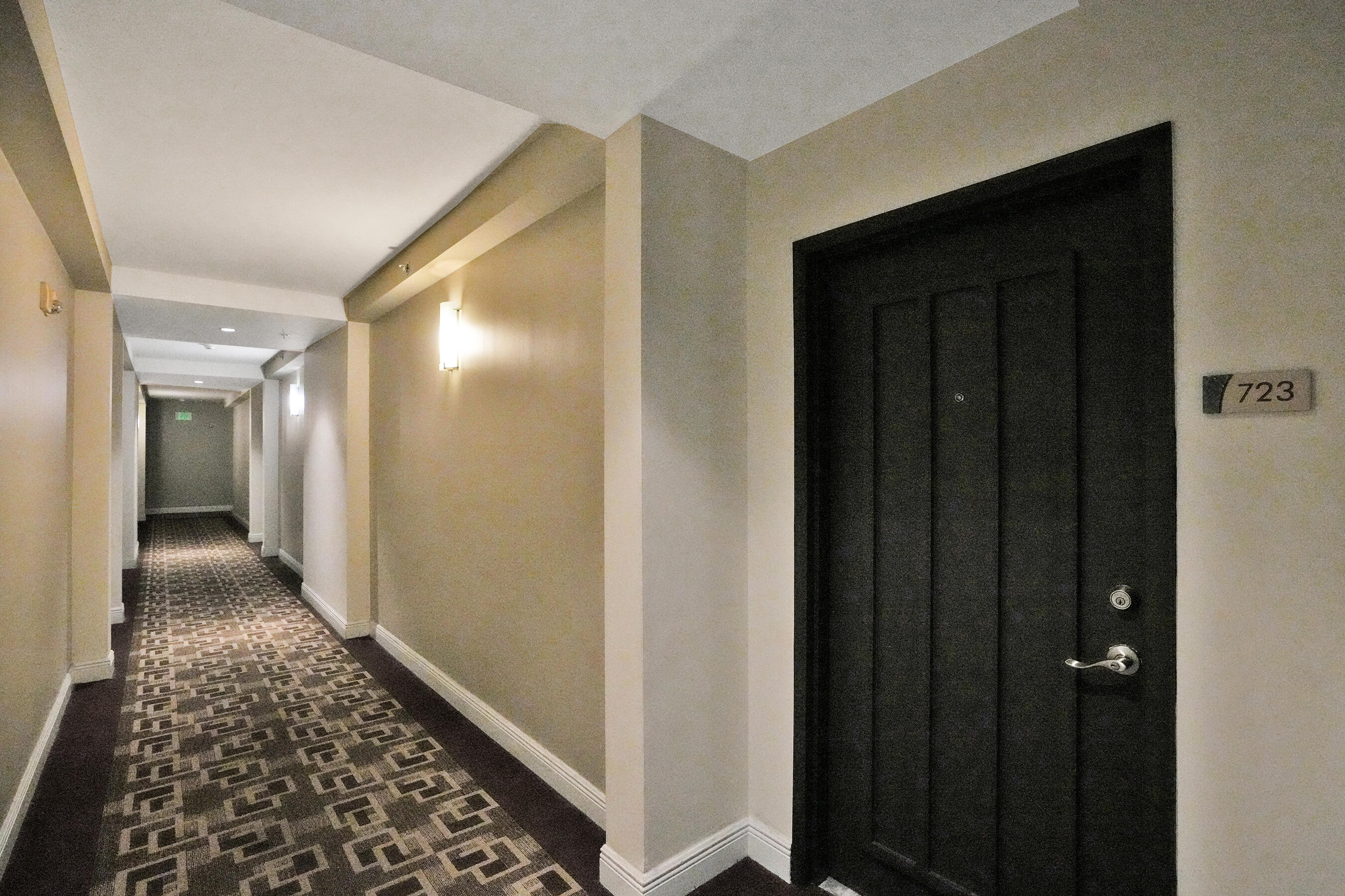 WAVERLY AT LAS OLAS CONDO - Residential Lease