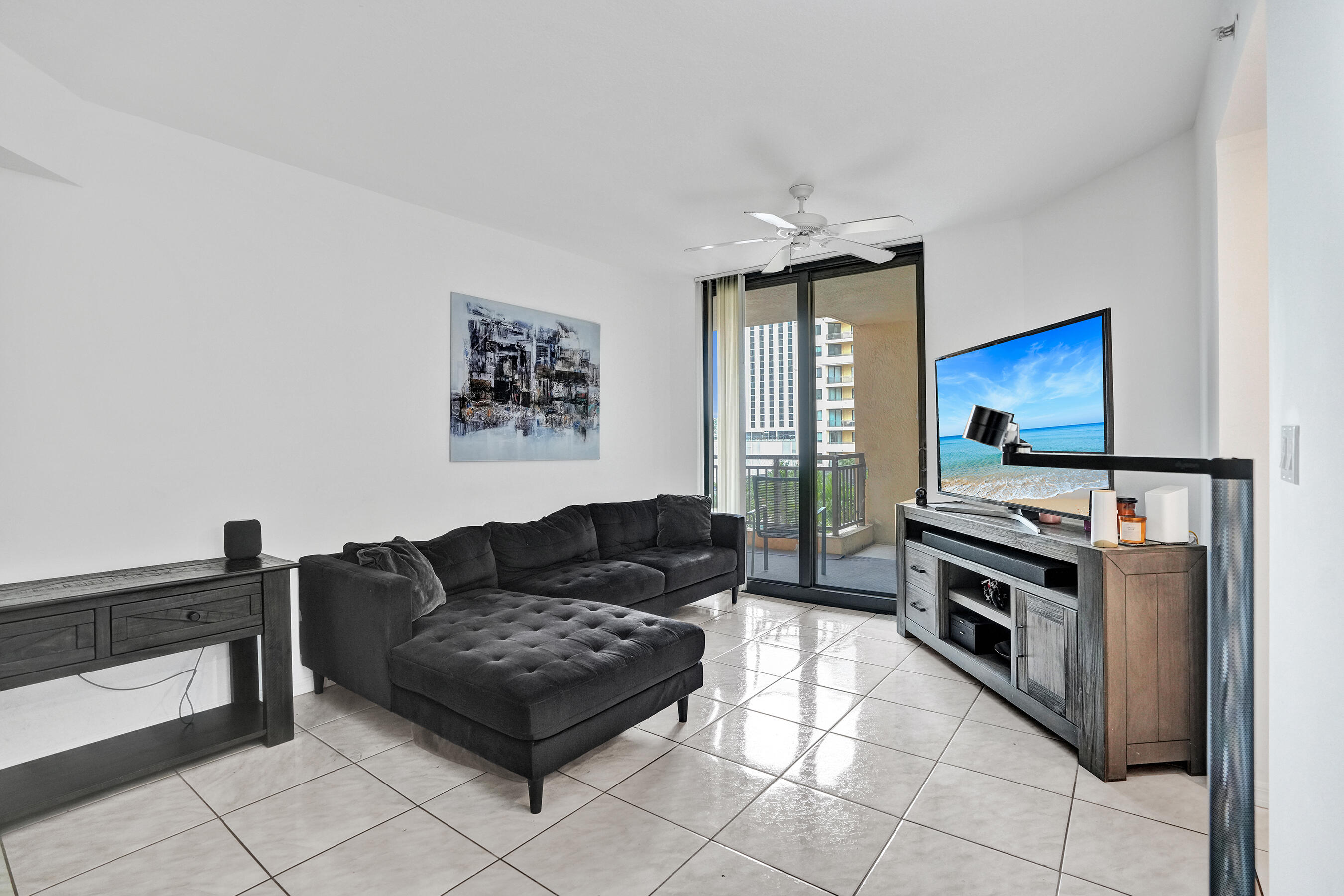 WAVERLY AT LAS OLAS CONDO - Residential Lease