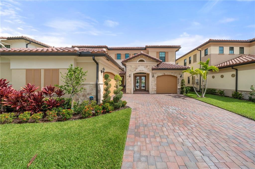 Parkland Bay 183-49 B - Residential