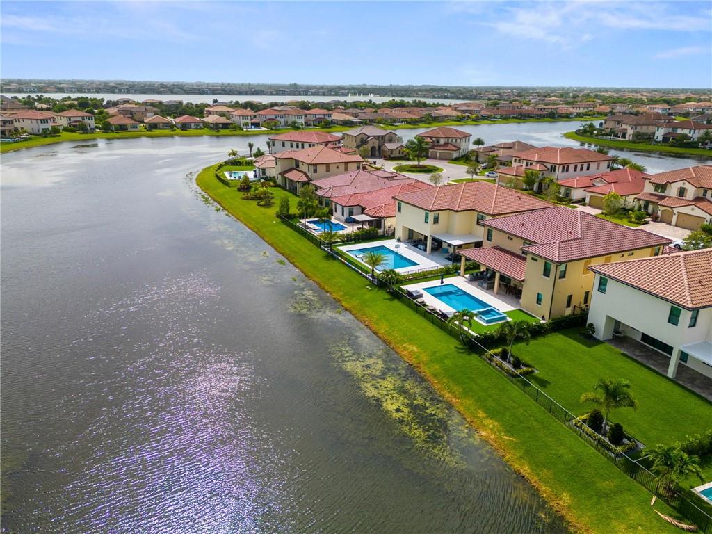 Parkland Bay 183-49 B - Residential