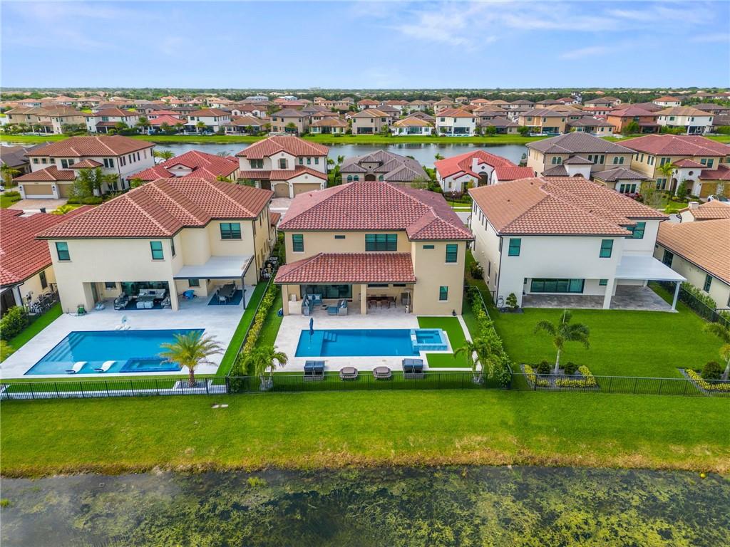 Parkland Bay 183-49 B - Residential