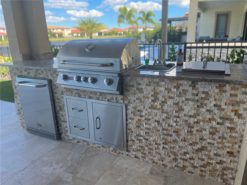 Parkland Bay 183-49 B - Residential