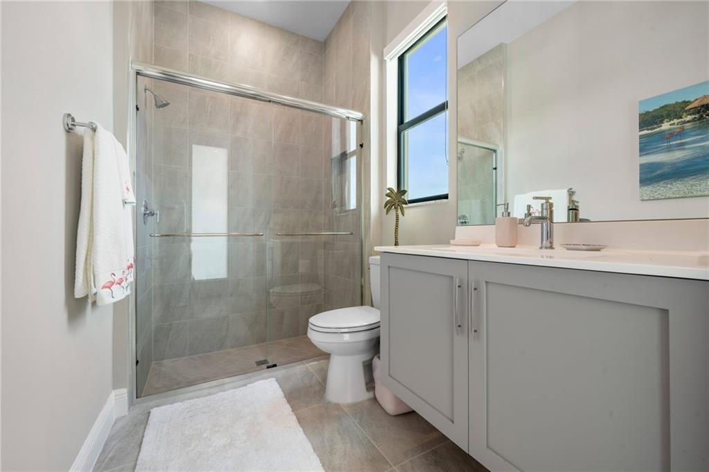 Parkland Bay 183-49 B - Residential