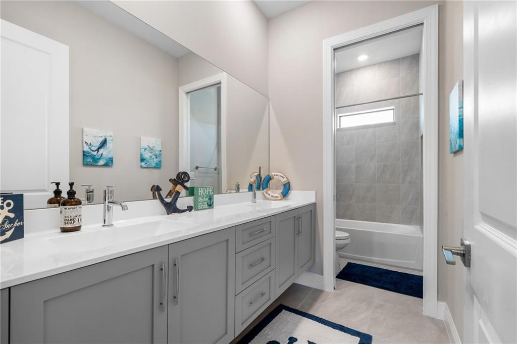Parkland Bay 183-49 B - Residential