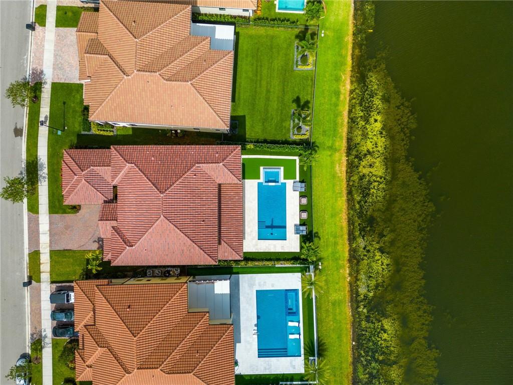 Parkland Bay 183-49 B - Residential