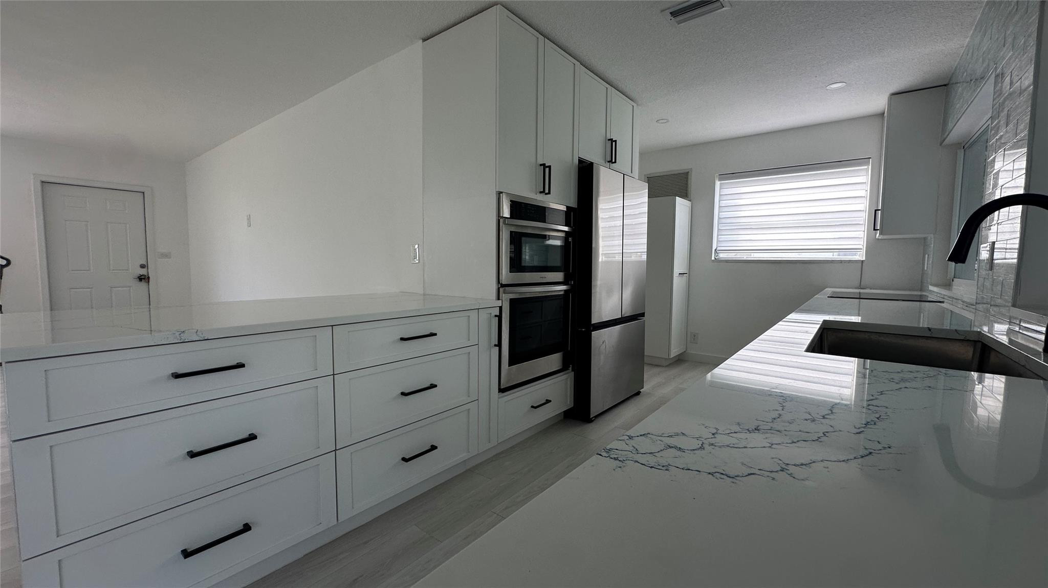 TAMARAC LAKES NORTH - Residential