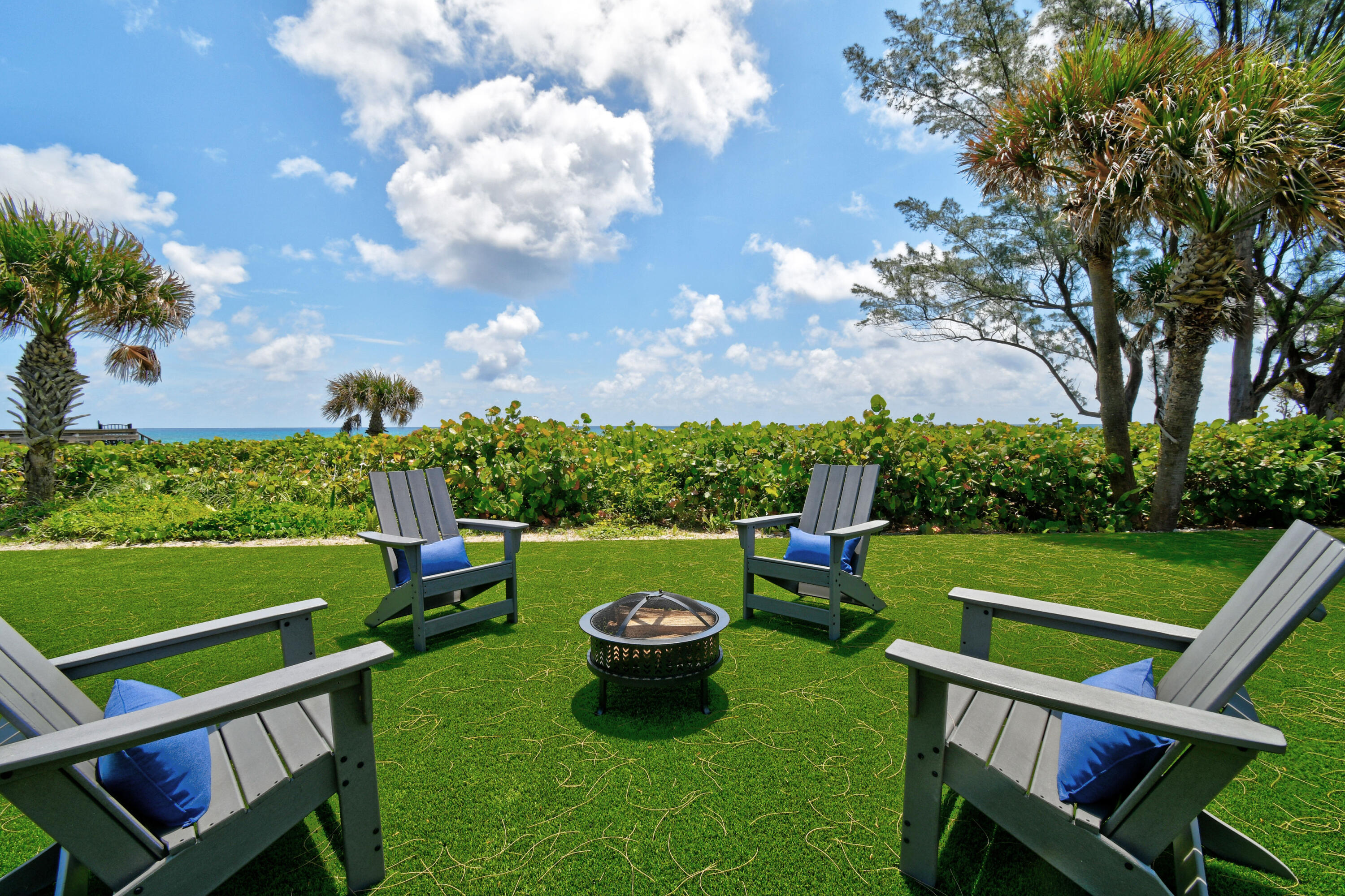 JUNO BEACH - Residential