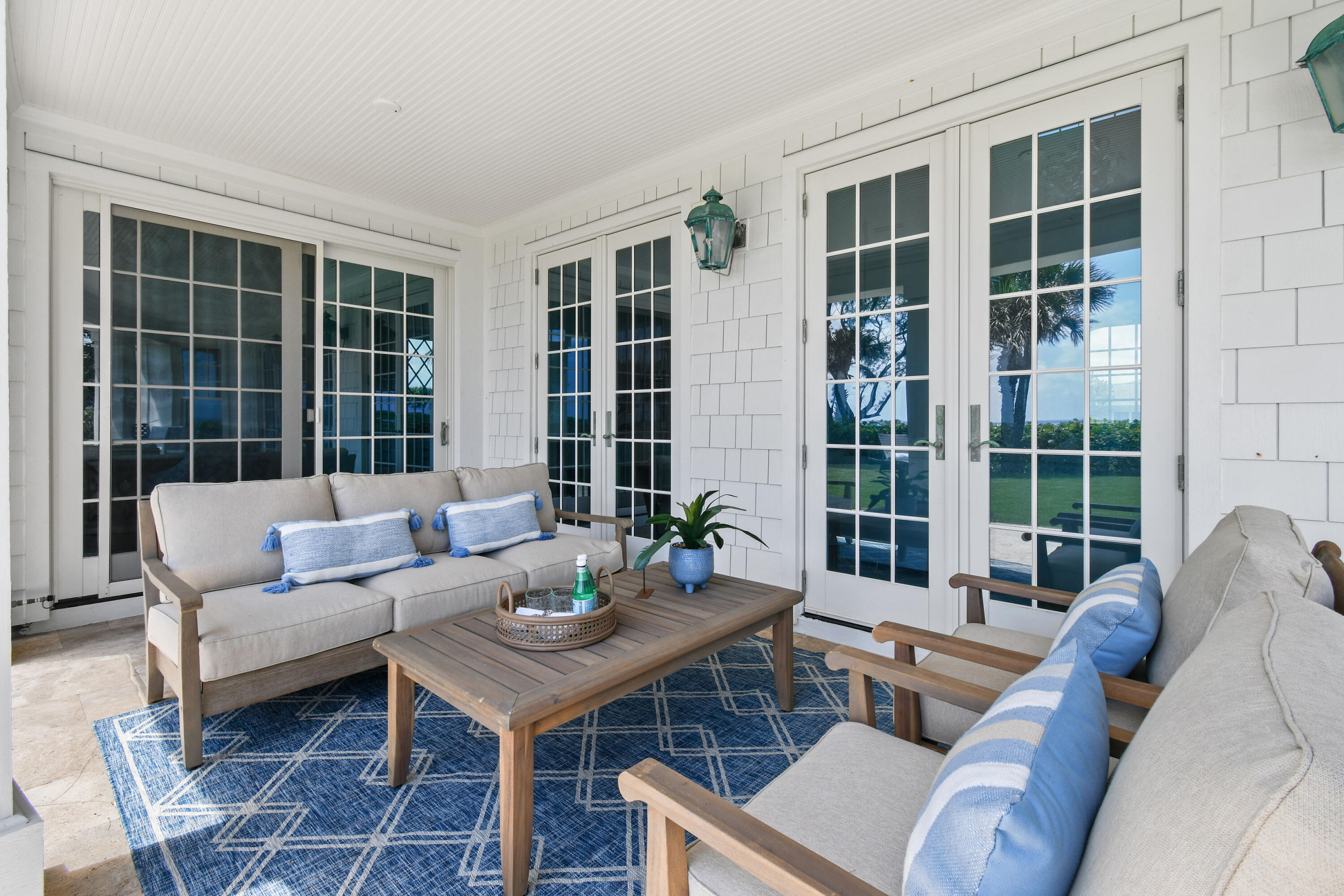 JUNO BEACH - Residential