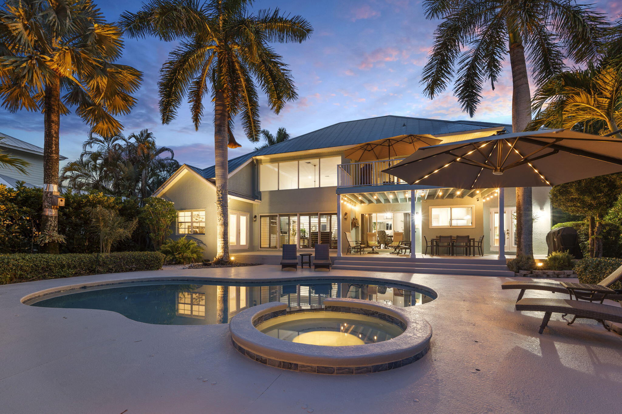 THE REEF (AKA COLONY OF ROCKY POINT) - Residential