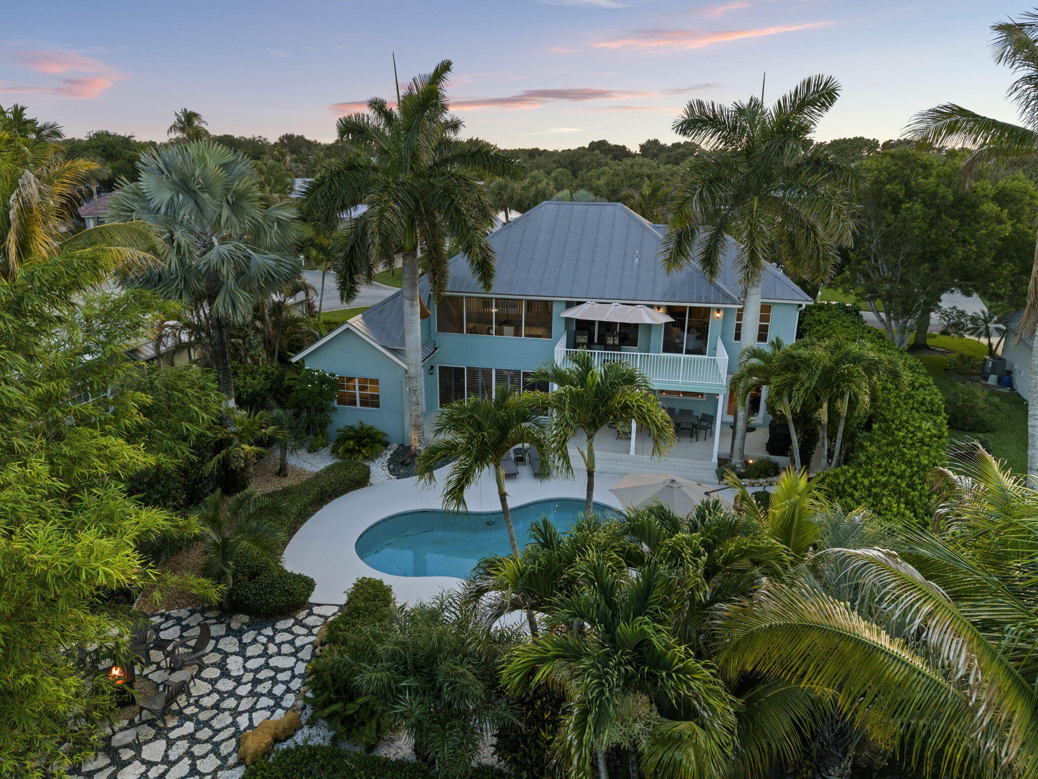 THE REEF (AKA COLONY OF ROCKY POINT) - Residential