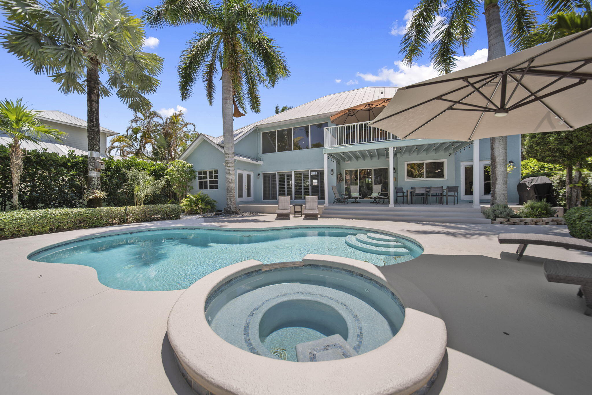 THE REEF (AKA COLONY OF ROCKY POINT) - Residential