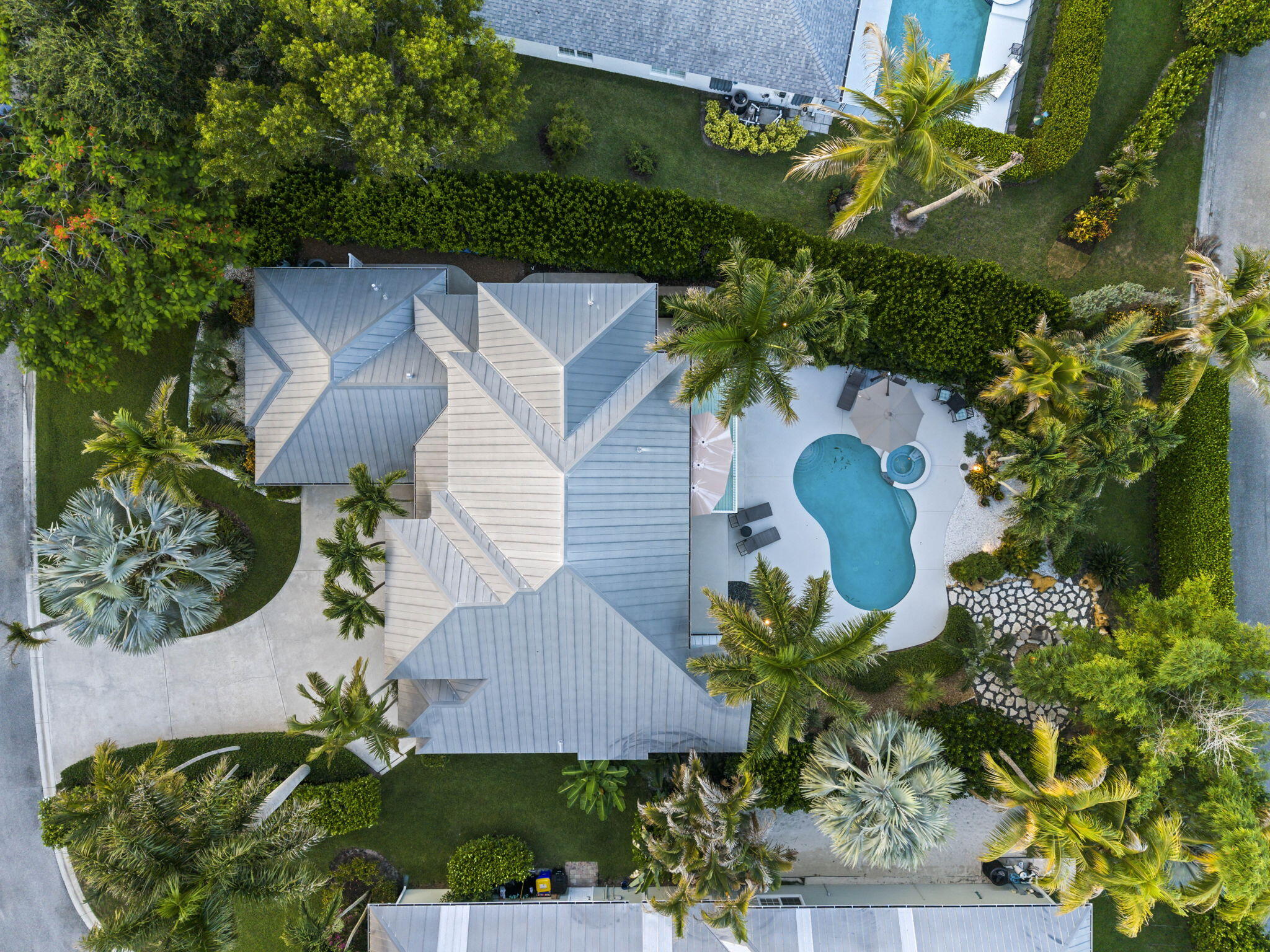THE REEF (AKA COLONY OF ROCKY POINT) - Residential