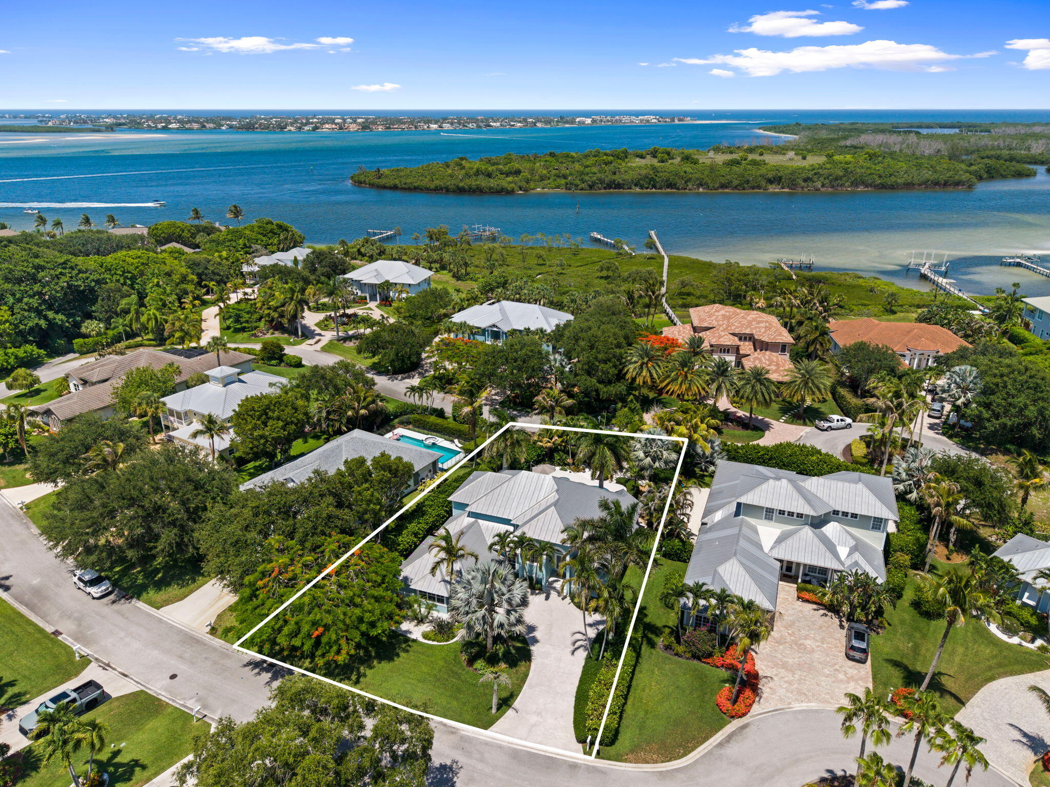 THE REEF (AKA COLONY OF ROCKY POINT) - Residential