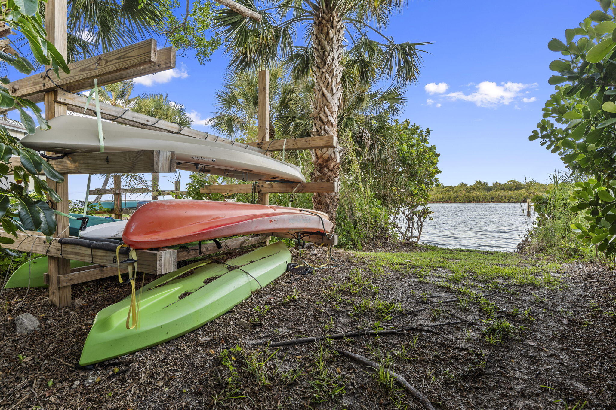 THE REEF (AKA COLONY OF ROCKY POINT) - Residential