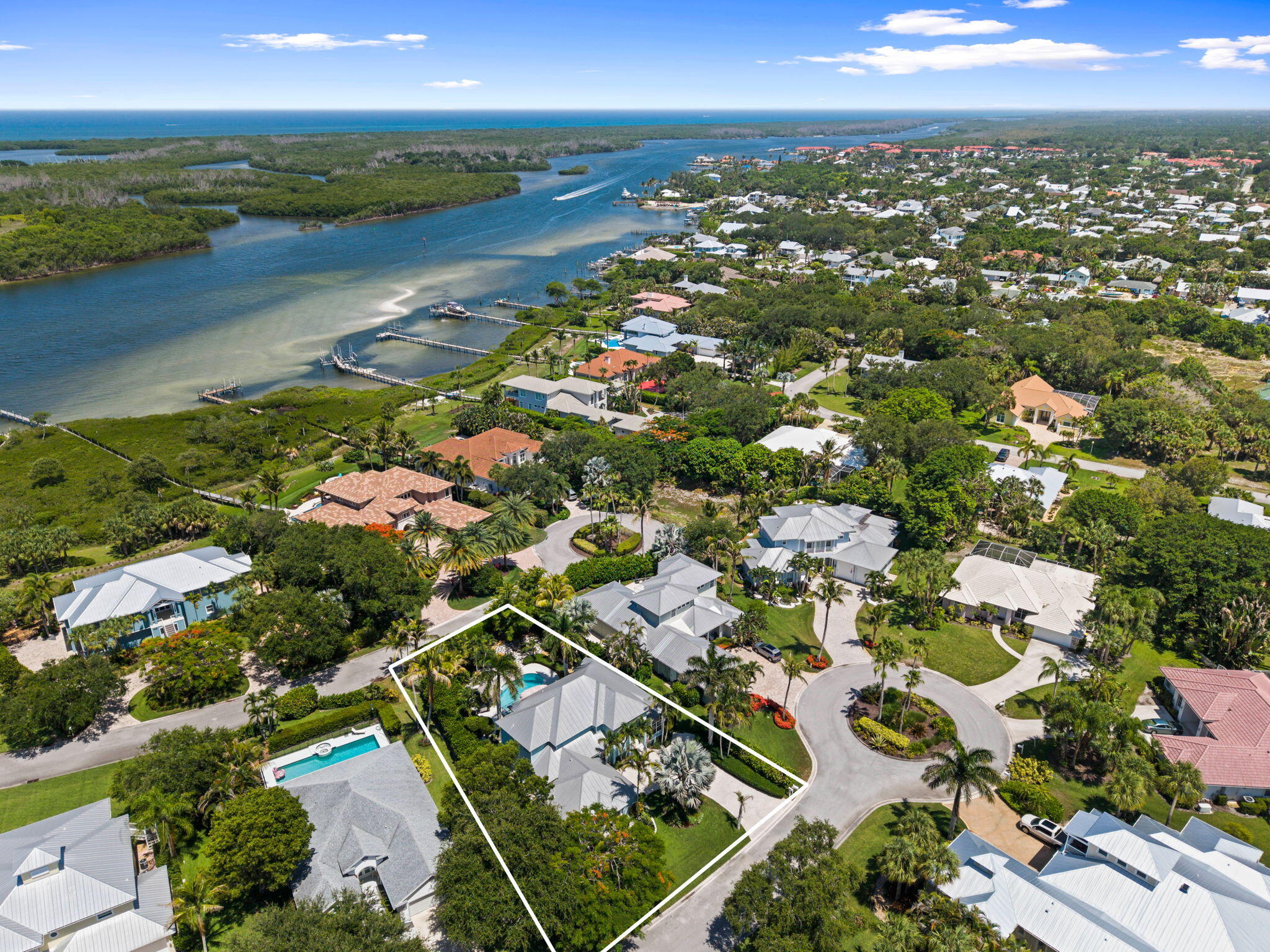 THE REEF (AKA COLONY OF ROCKY POINT) - Residential