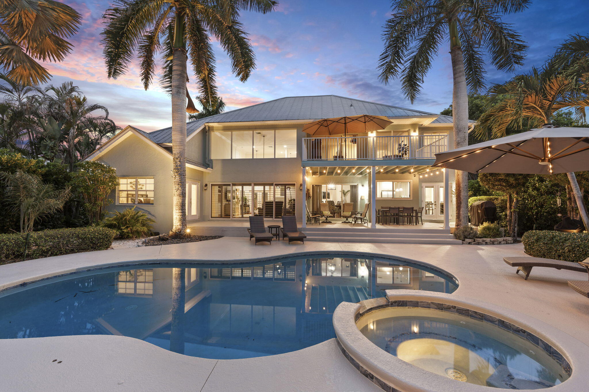 THE REEF (AKA COLONY OF ROCKY POINT) - Residential
