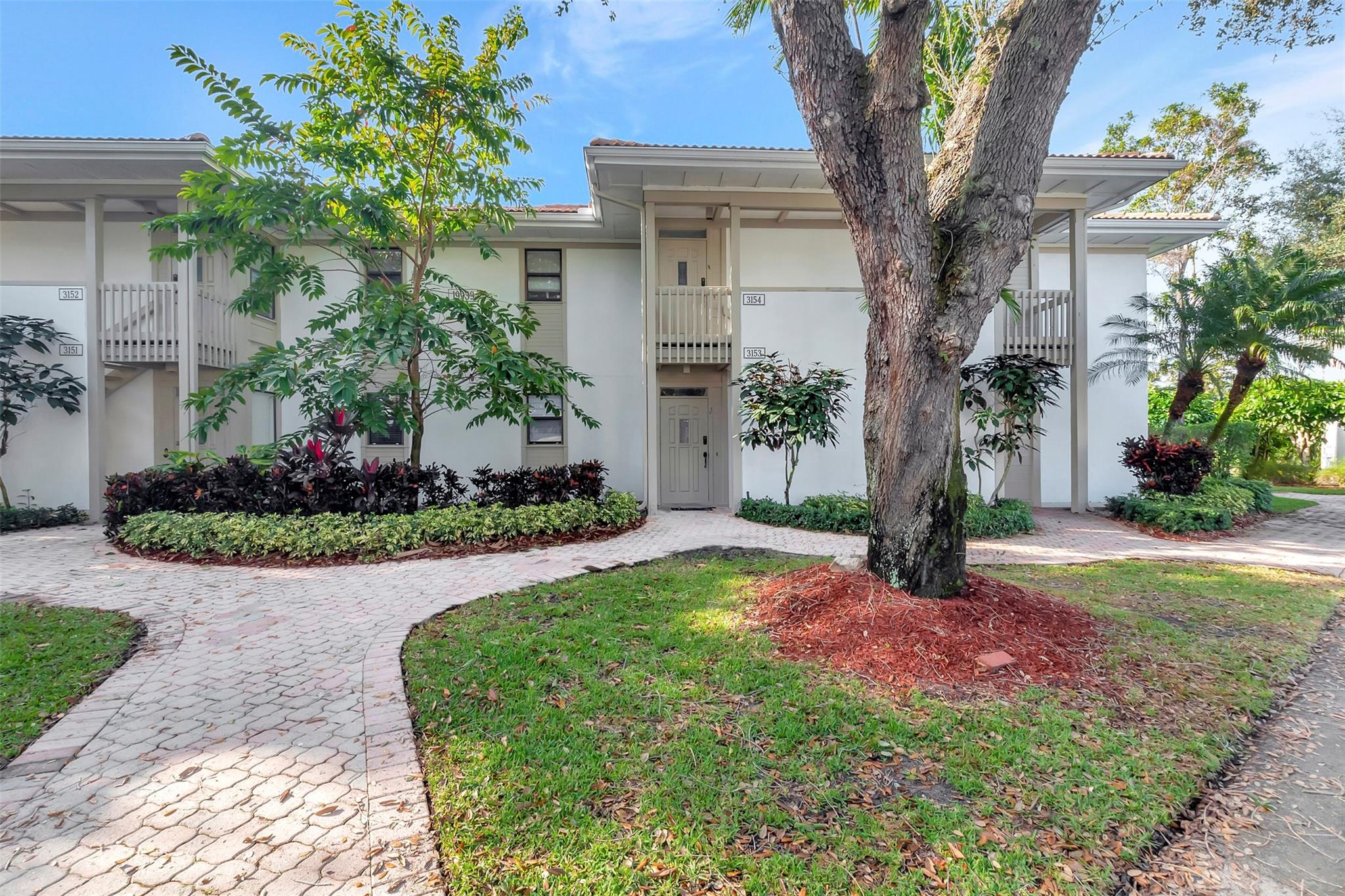 BROOKWOOD OF BOCA WEST - Residential