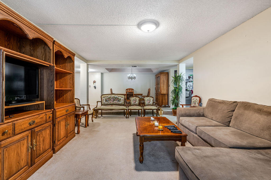 INTERNATIONAL VILLAGE AT - Residential Lease