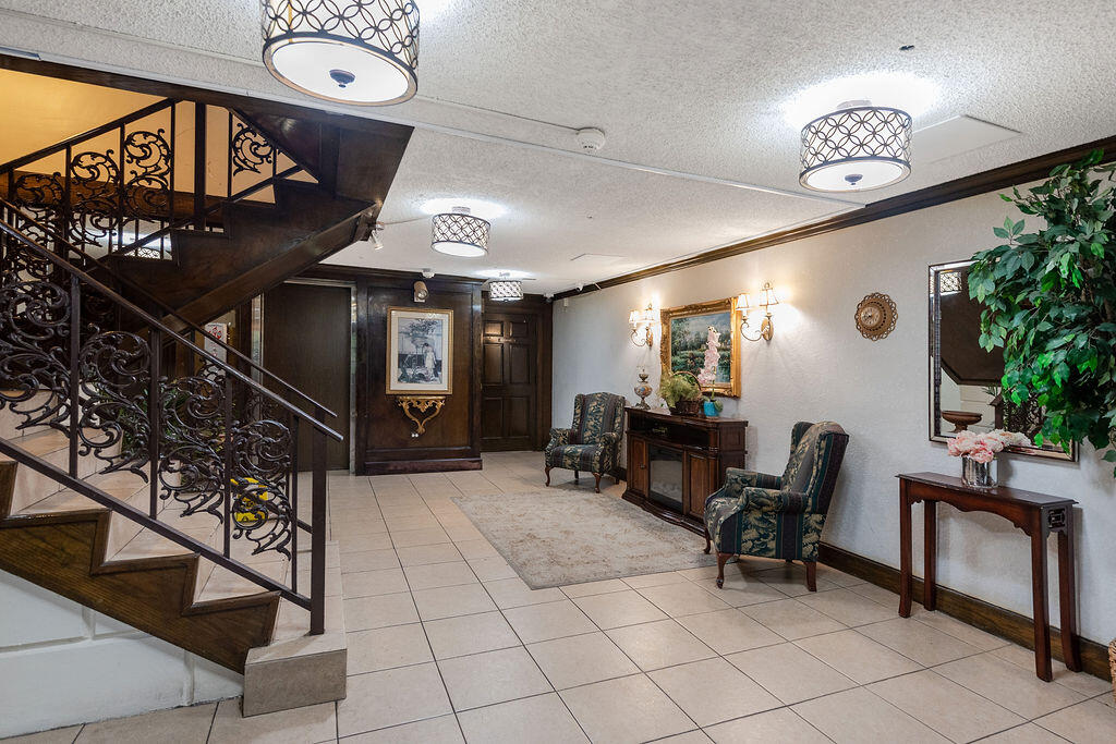 INTERNATIONAL VILLAGE AT - Residential Lease