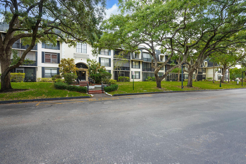 INTERNATIONAL VILLAGE AT - Residential Lease
