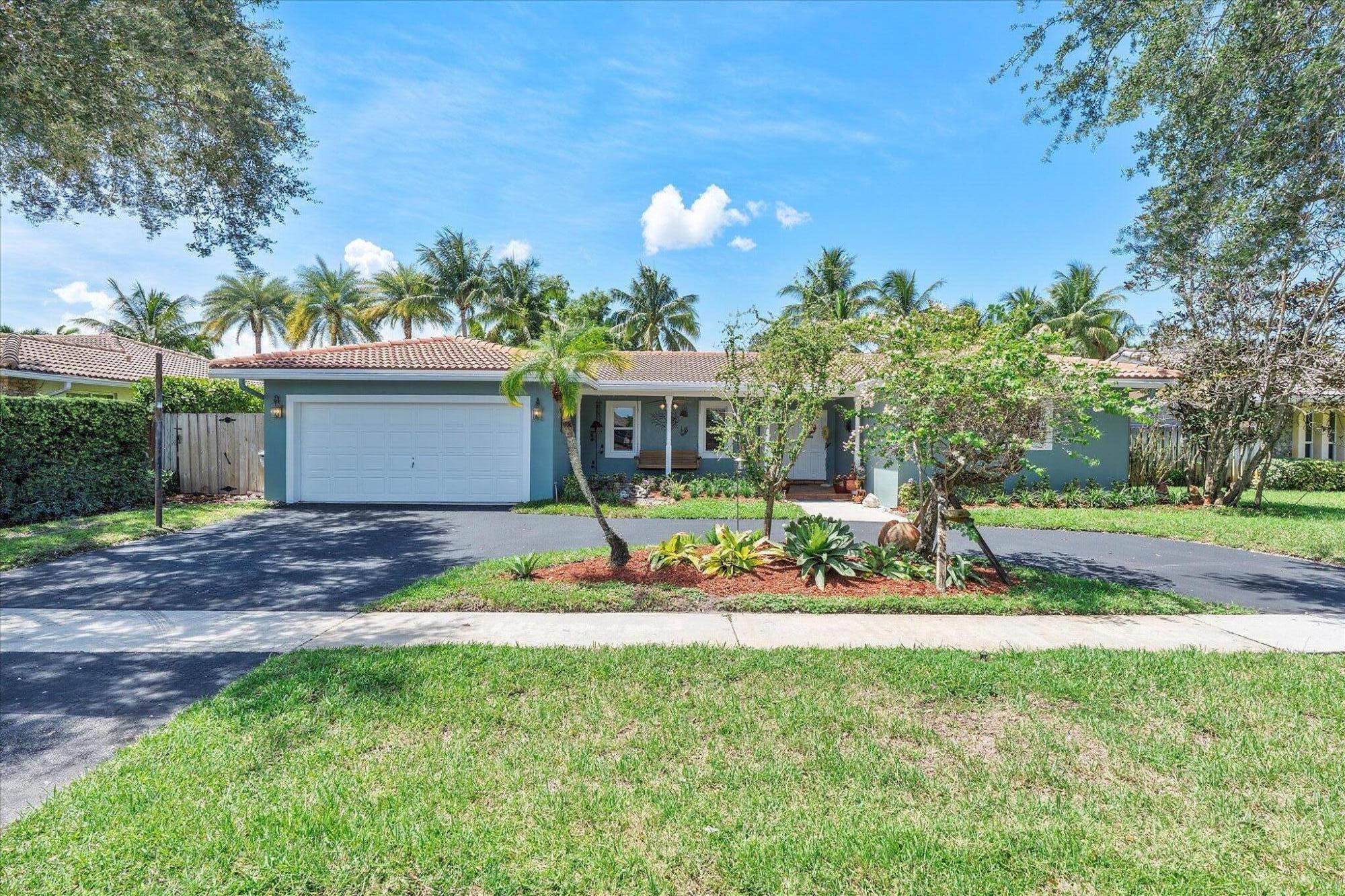 EMERALD HILLS - Residential
