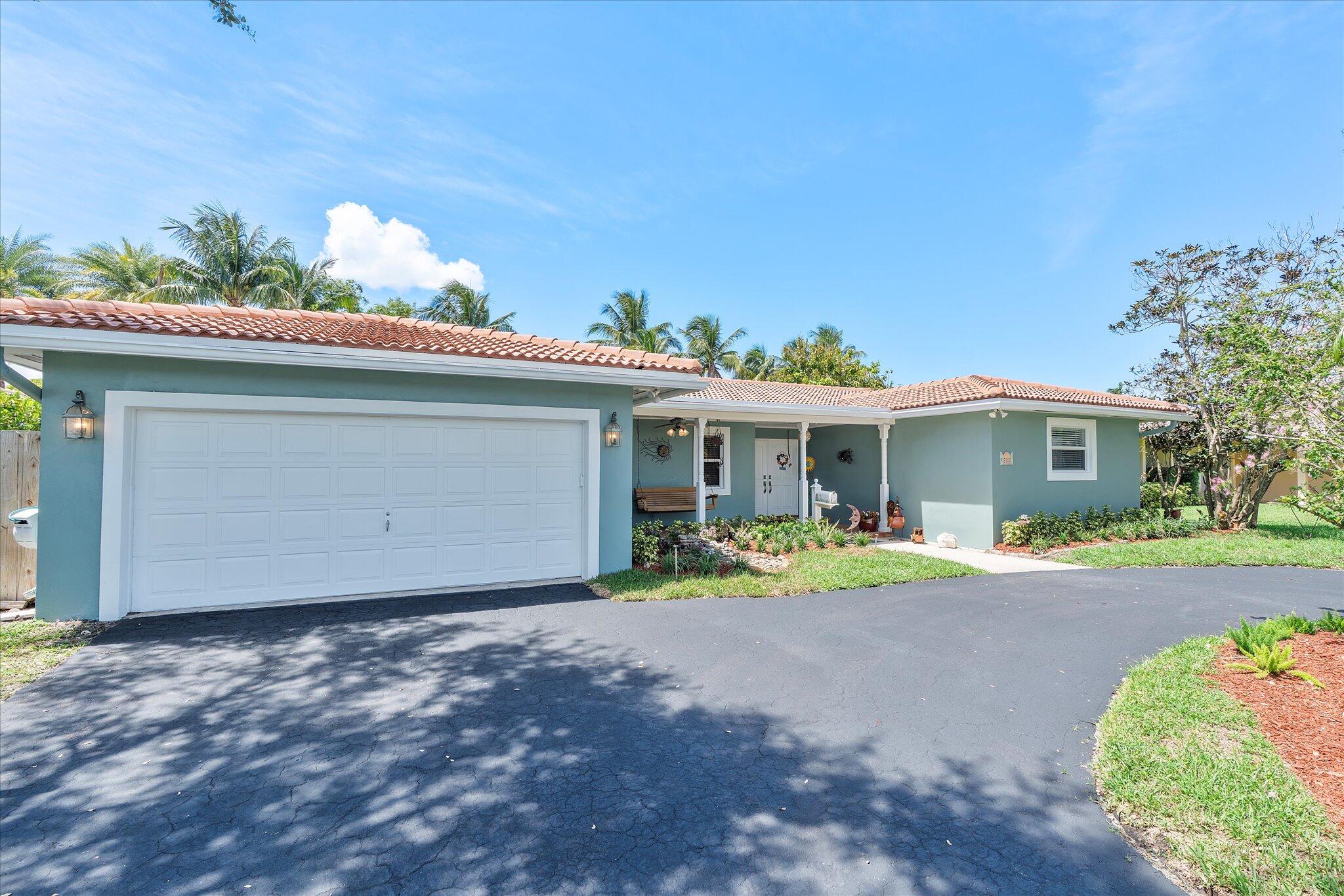 EMERALD HILLS - Residential