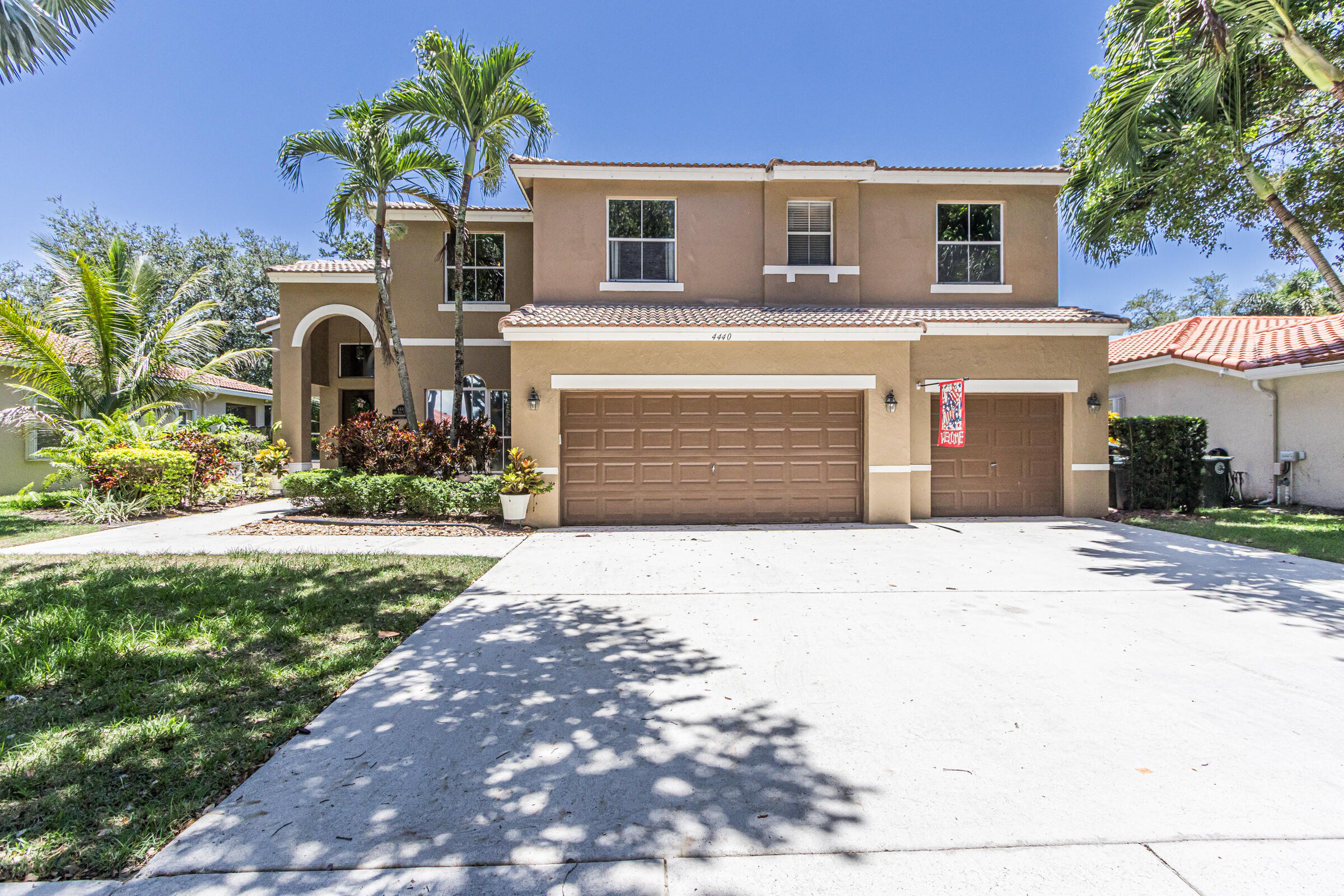 Unique home in sought-after gated community located in the estate section of Coquina. This two-story home offers a flexible layout ideal for family living and entertaining. The main level features two bedrooms and a full bath, with five additional bedrooms and two full baths upstairs. All bedrooms include custom closets. Formal living and dining room with high ceilings flow into a spacious family room with sliders opening to an open paver patio and fenced backyard. The updated kitchen features quartz countertops, stainless steel appliances, and a bright eat-in area. Inside laundry room downstairs. No carpet. Under stair storage  with lighting .Newer a/c unit and water heater. 3-car garage configuration (2-car + workspace) Enjoy a community pool and tot lot. Excellent school district.