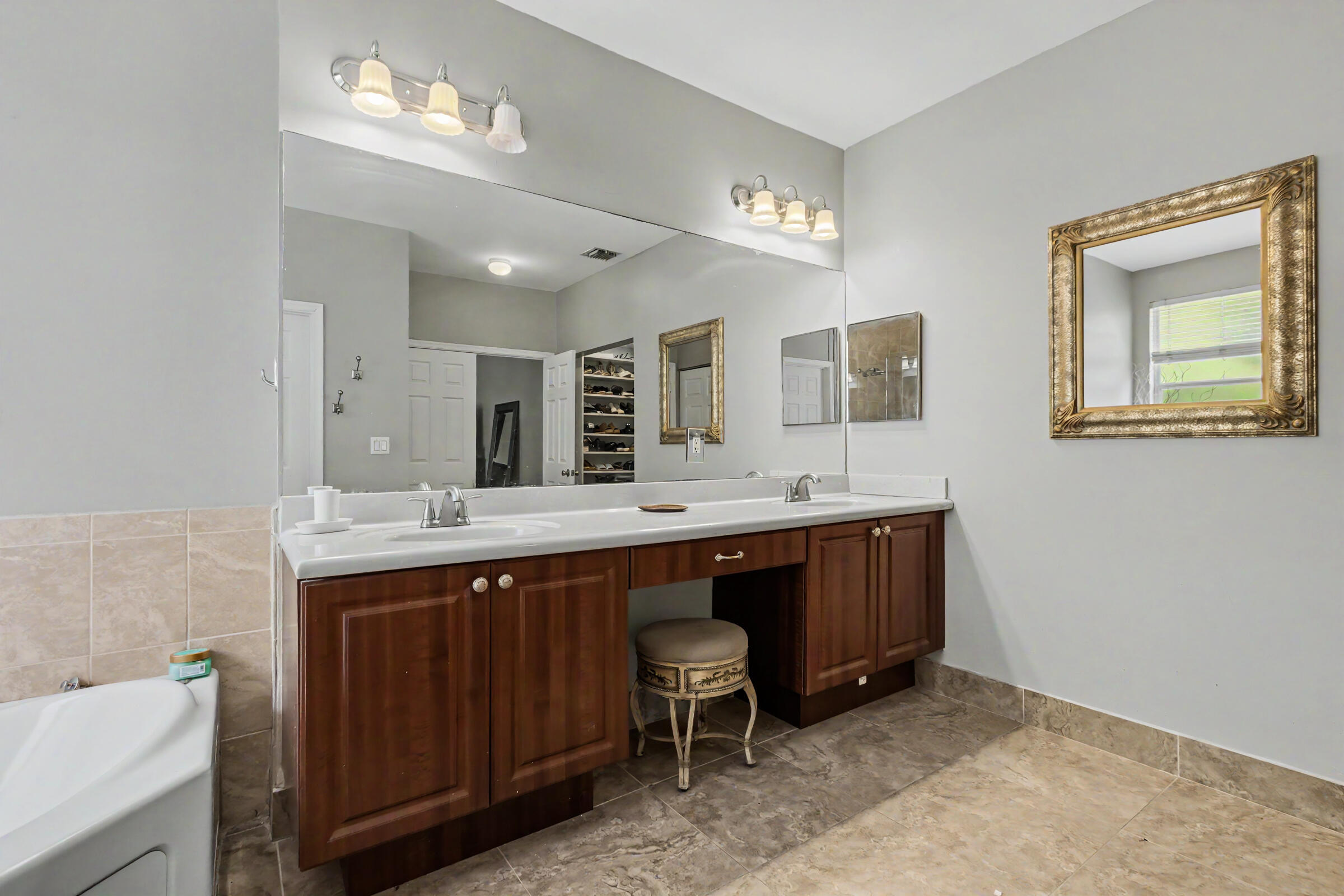 Coquina - Residential